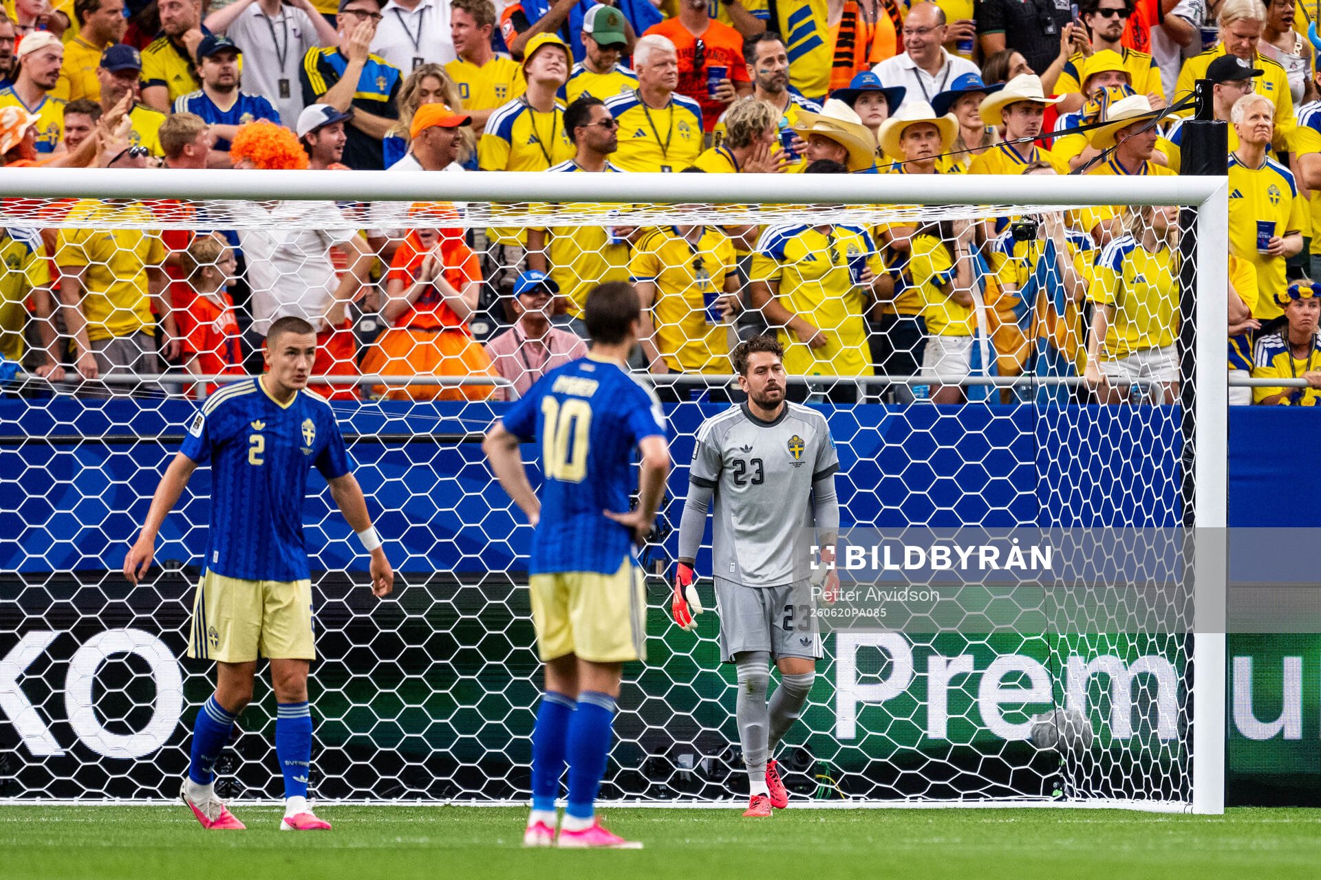 Gustaf Lagerbielke and goalkeeper Kristoffer Nordfeldt of