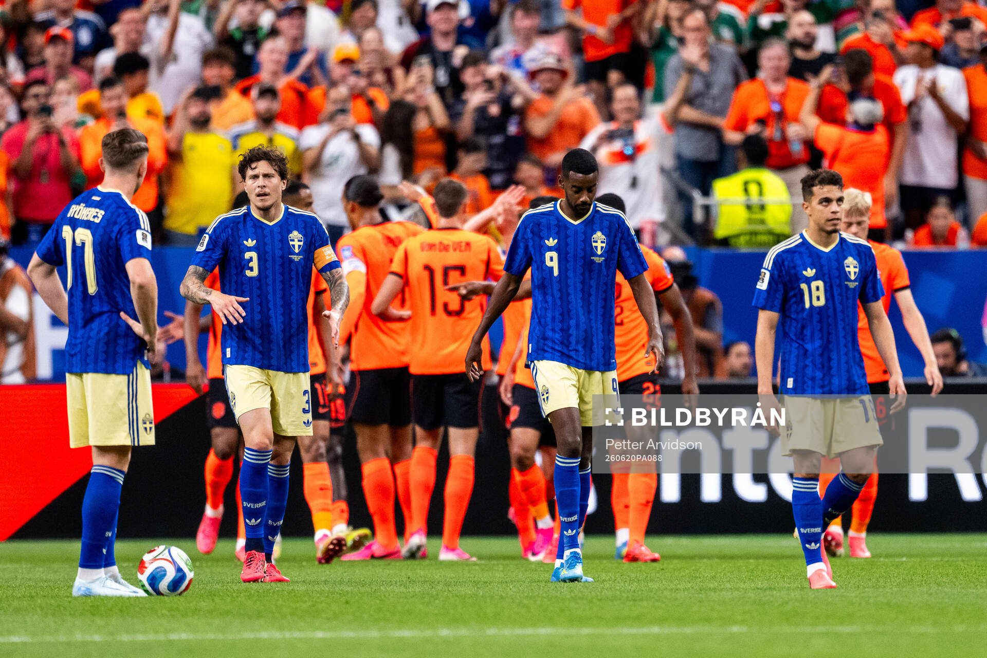 Victor Nilsson Lindelöf, Alexander Isak and Yasin Ayari of