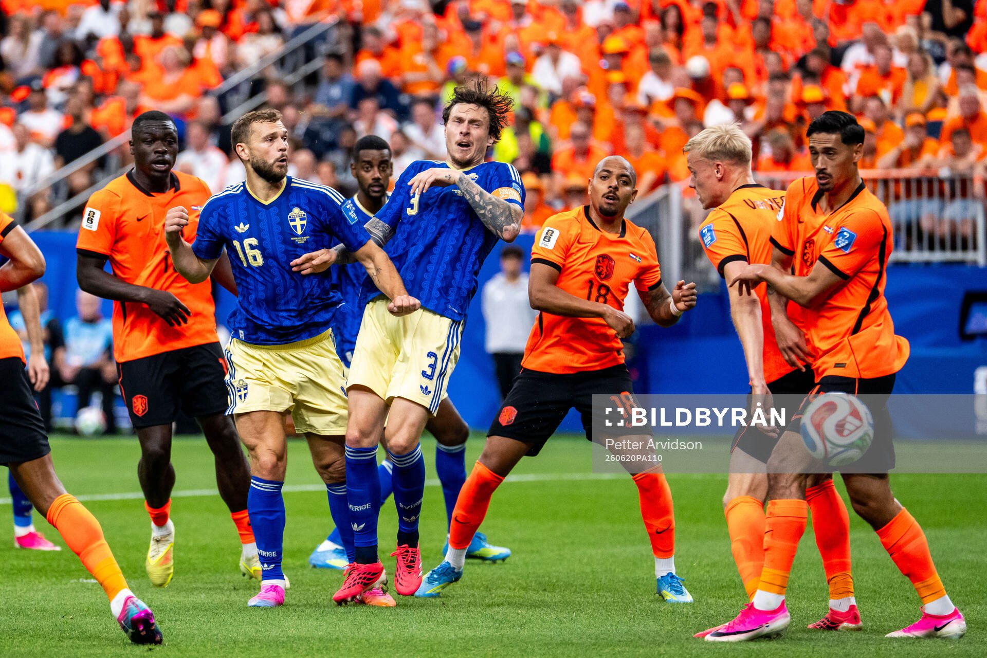 Jesper Karlström and Victor Nilsson Lindelöf of Sweden