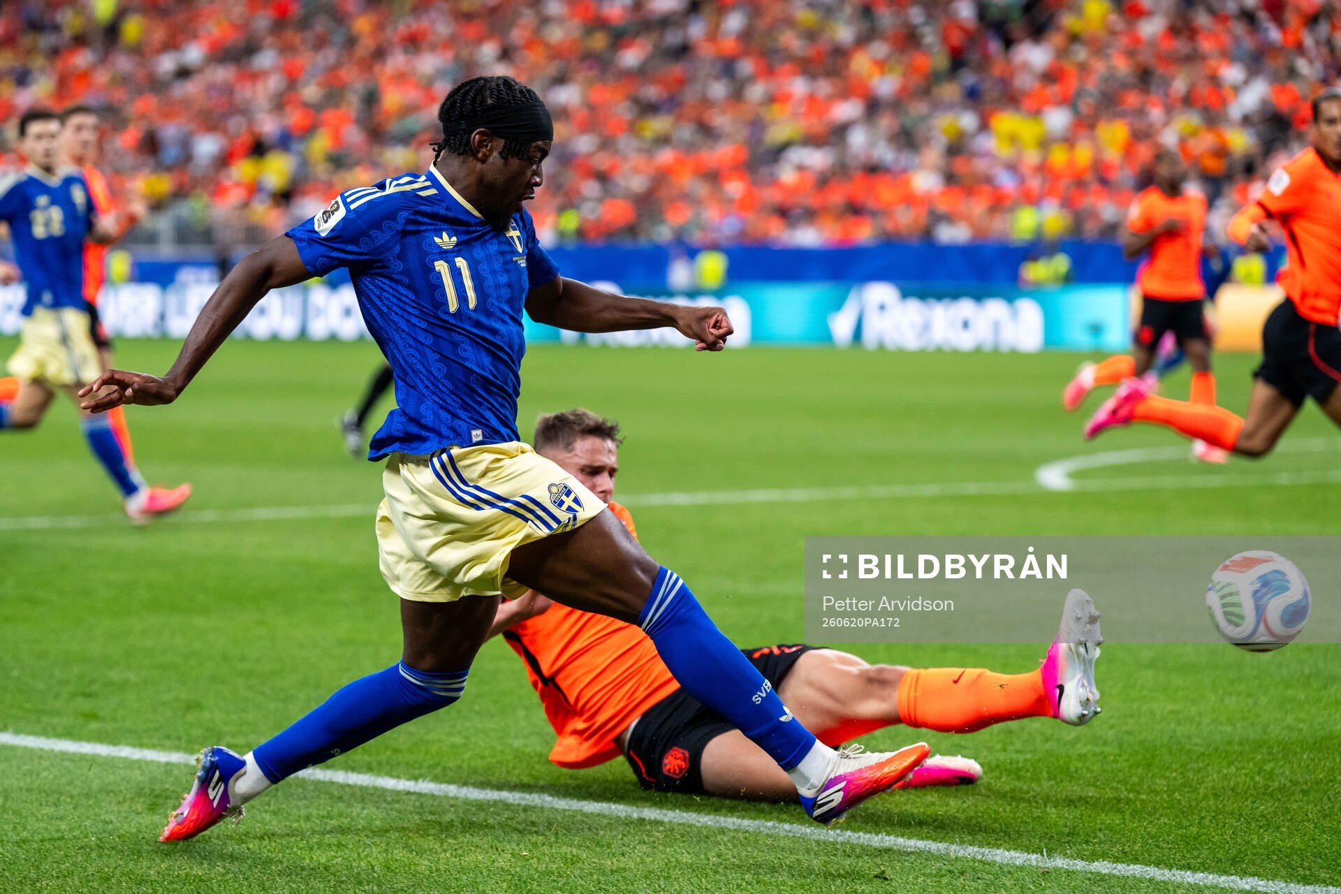 Anthony Elanga of Sweden