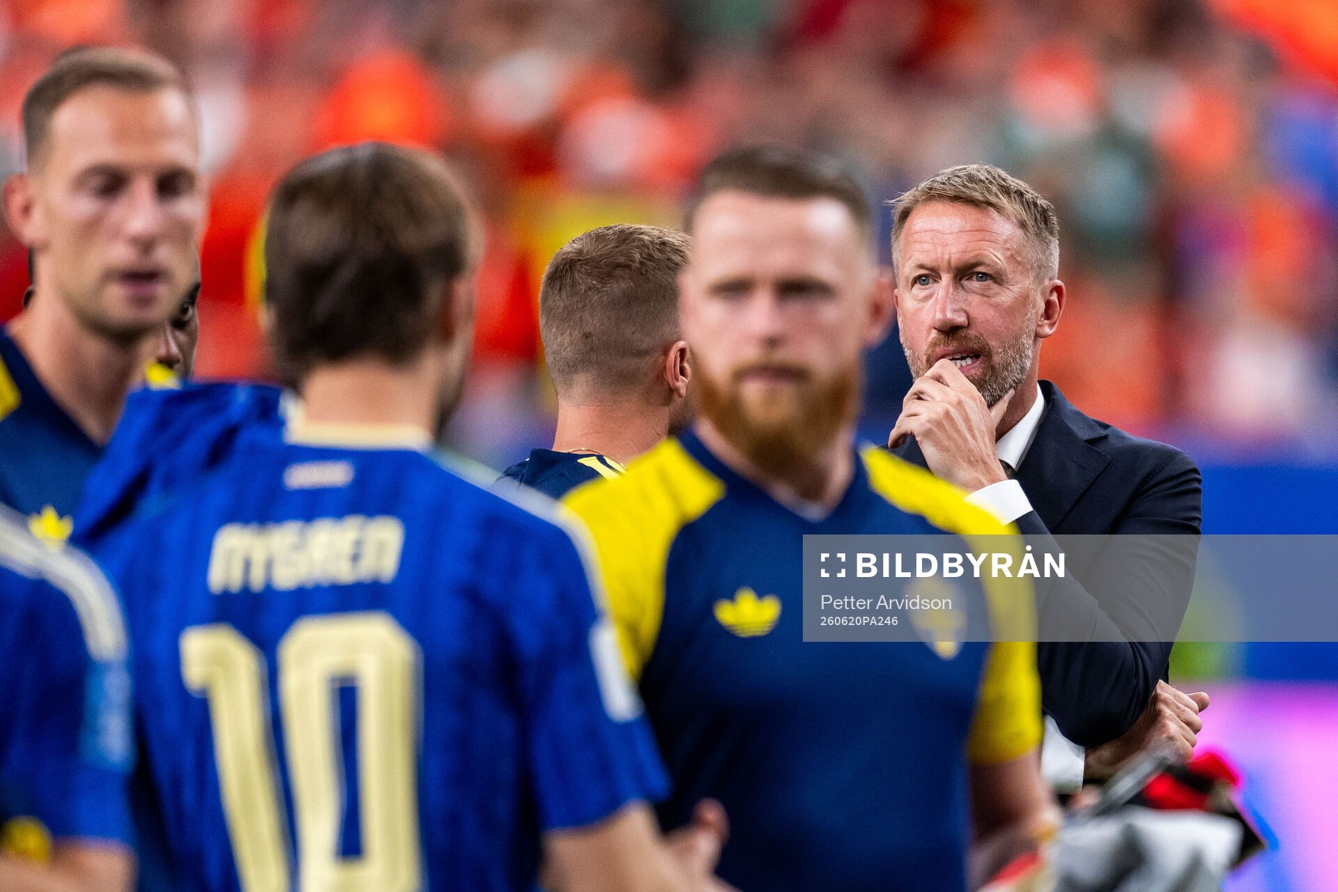 Head coach Graham Potter of Sweden looks dejected
