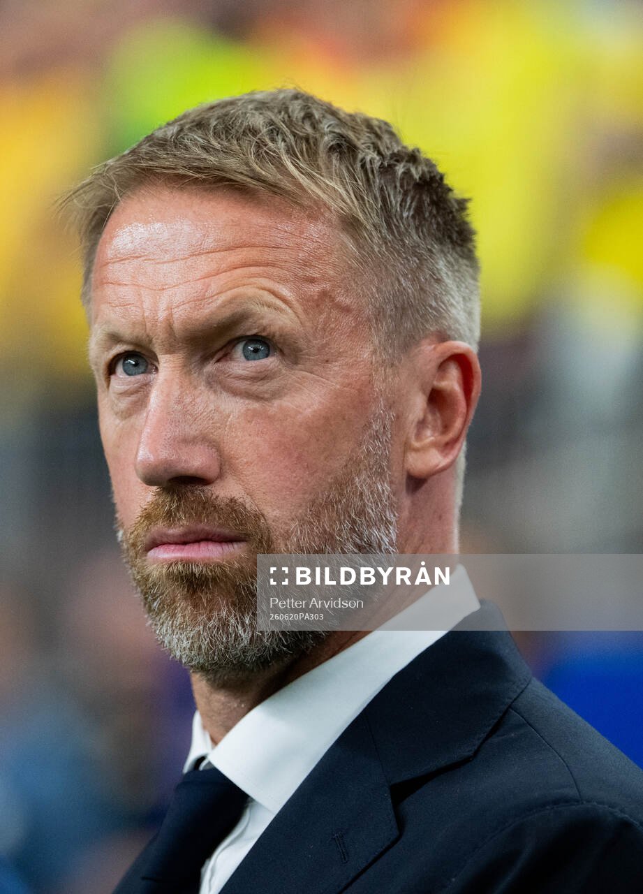 Head coach Graham Potter of Sweden ahead the FIFA World Cup