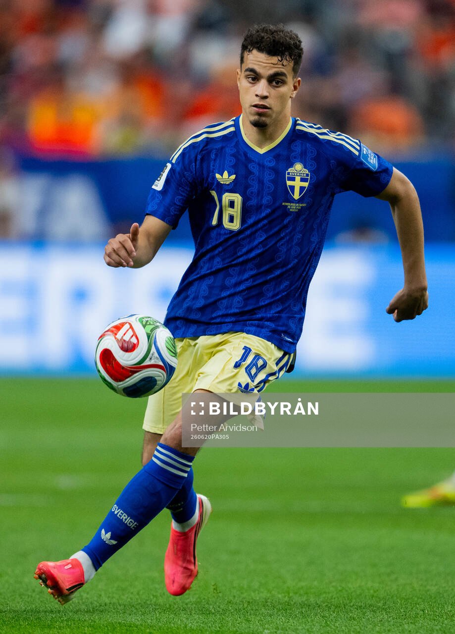 Yasin Ayari of Sweden
