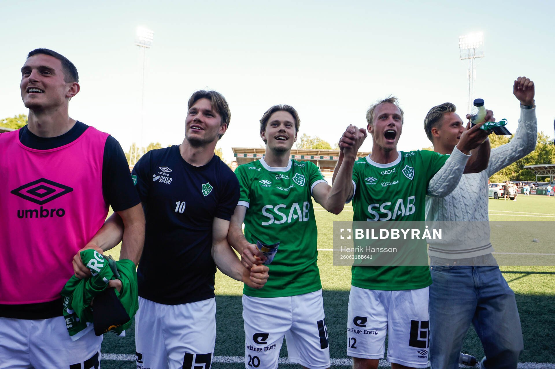 Brages Gustav Nordh och Alex Mortensen jublar