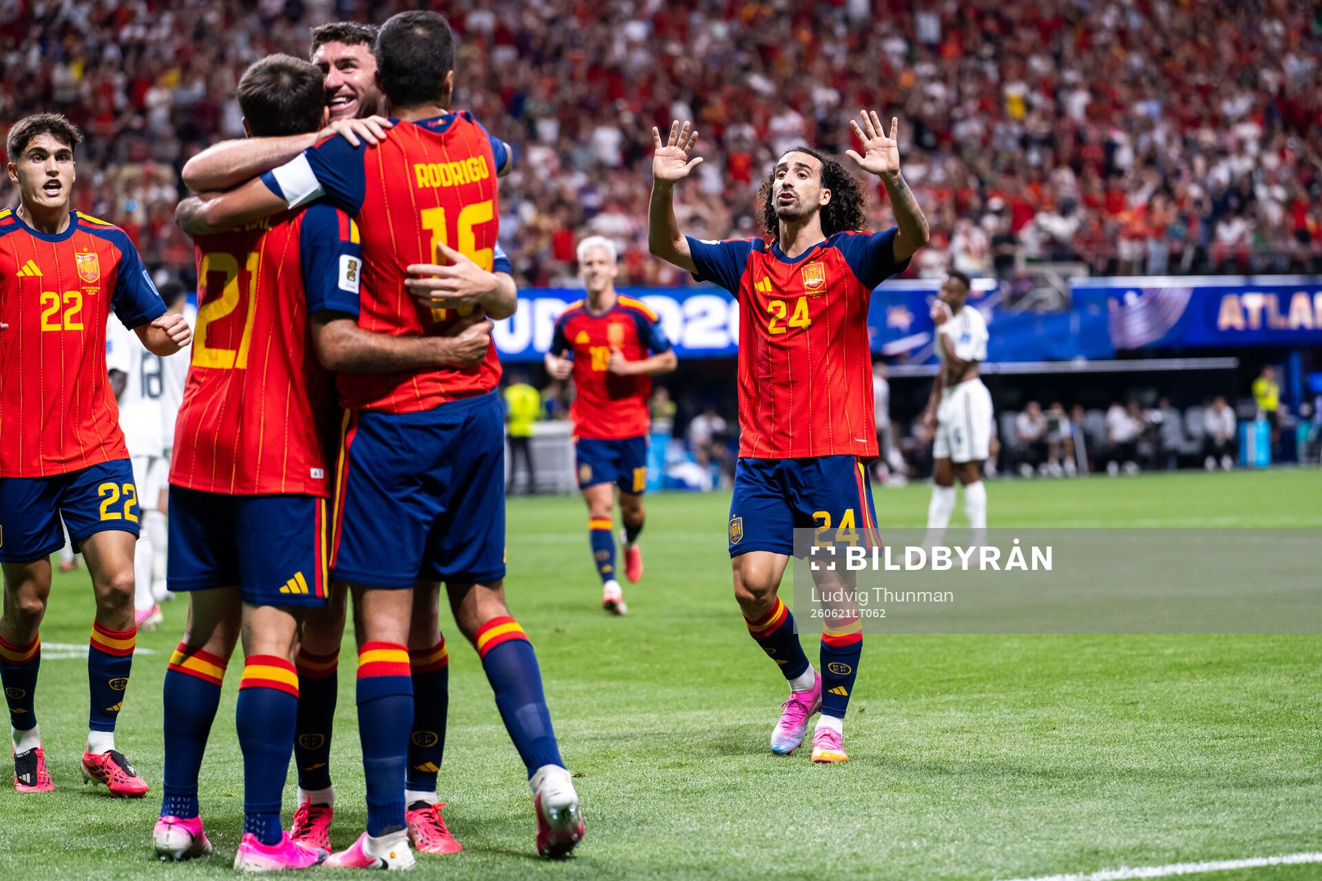 Pau Cubarsi, Mikel Oyarzabal, Rodri, Aymeric Laporte and