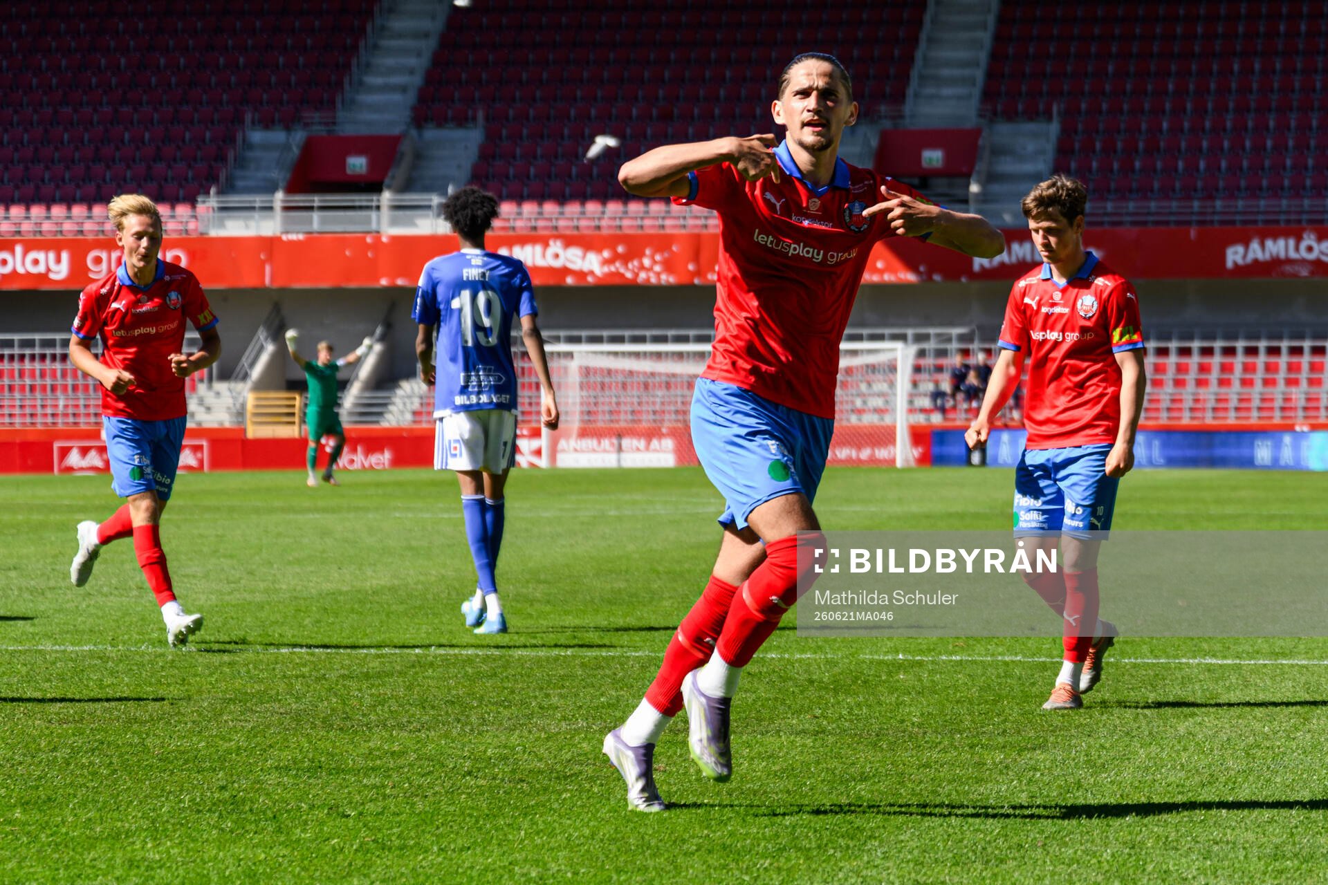 Helsingborgs Ervin Gigovic jublar