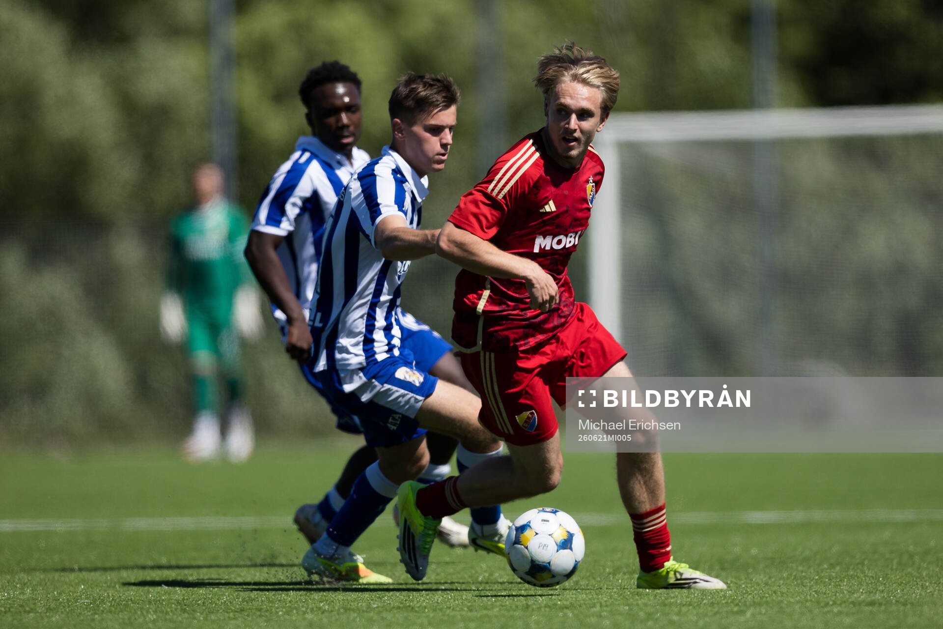 IFK Göteborgs Leo Radakovic och Djurgårdens Hannes