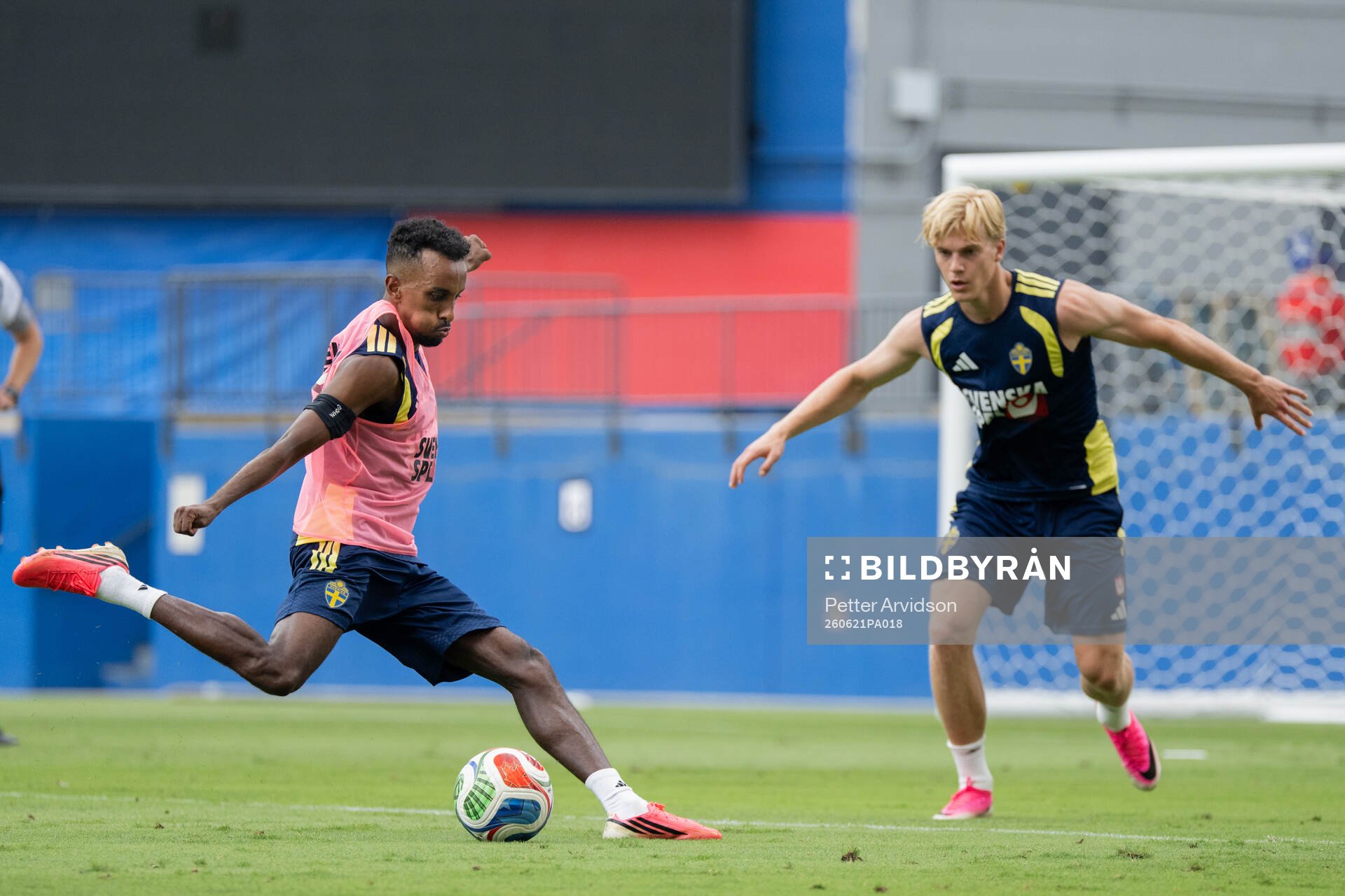 Taha Ali and Lucas Bergvall of the Swedish national