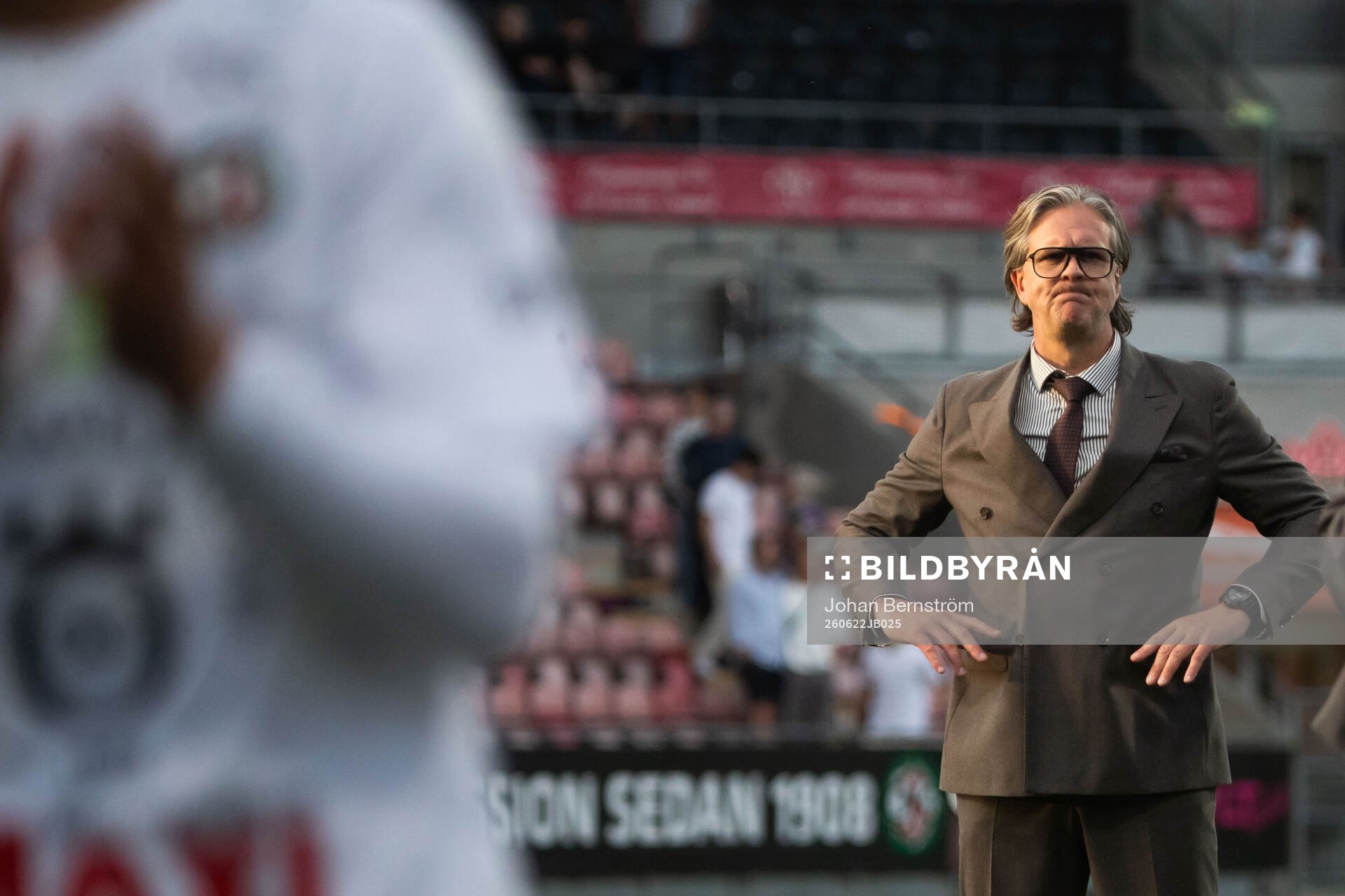 Örebros tränare Rikard Norling deppar