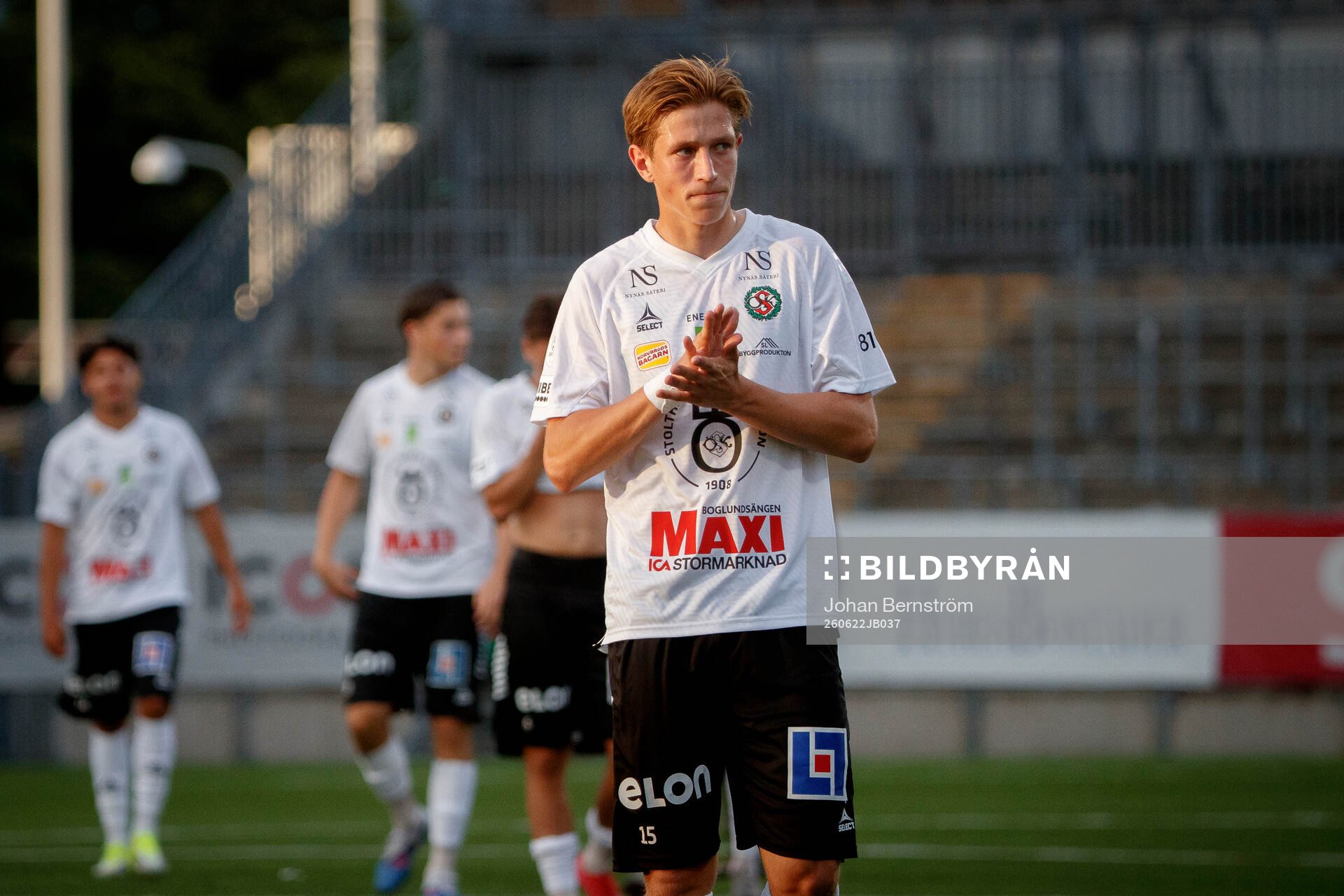 Örebros Lowe Astvald deppar