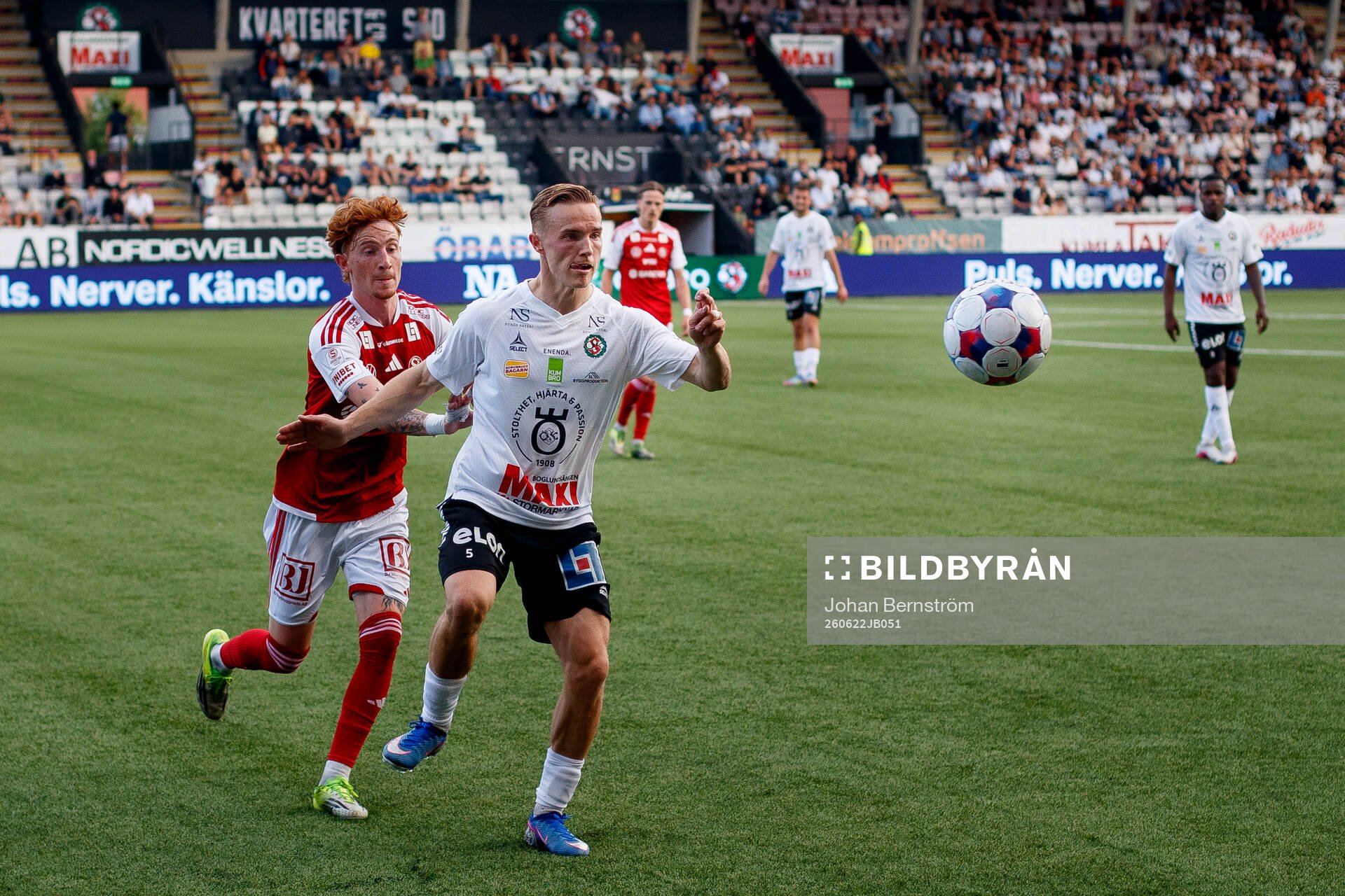 Sandvikens Alan Carleton och Örebros Jacob Ouro Ortmark