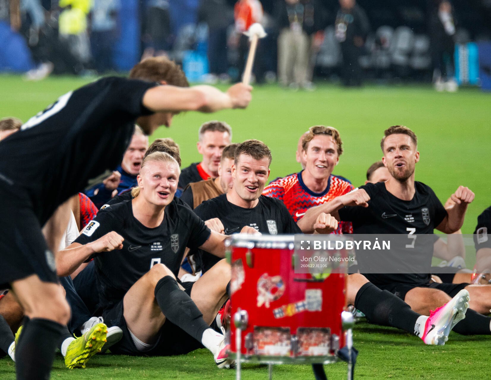 Oscar Bobb, Martin Ødegaard, Erling Braut Haaland and
