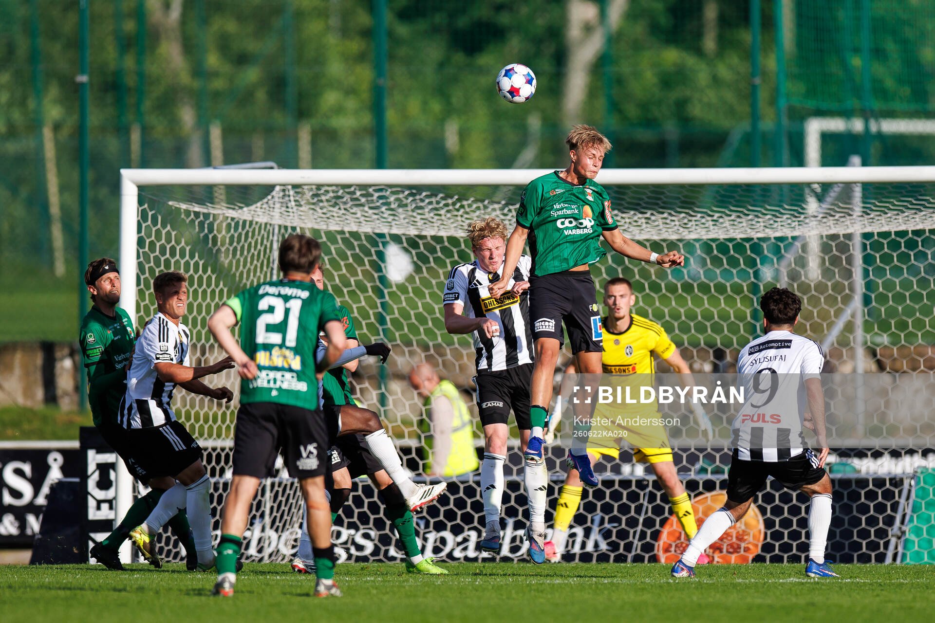 Varbergs Edvin Tellgren gör 2-1