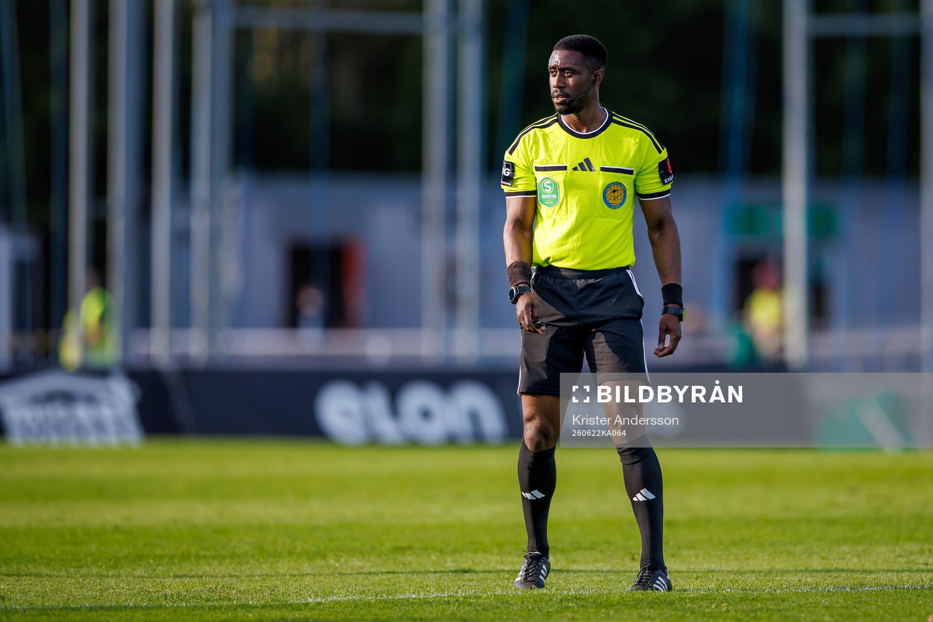 Domare Fredrik Oppong