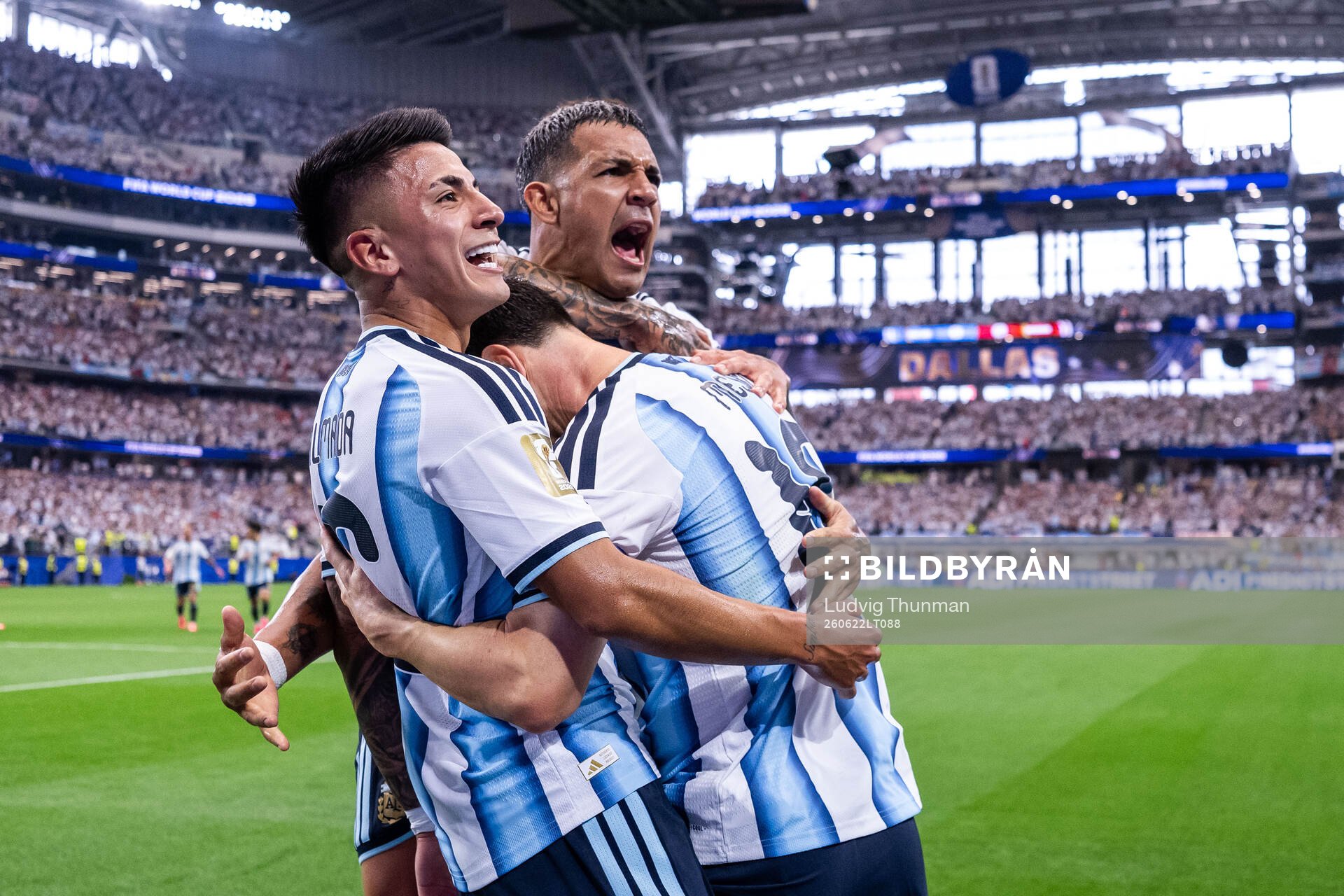 Lionel Messi of Argentina celebrates with Enzo Fernandez,