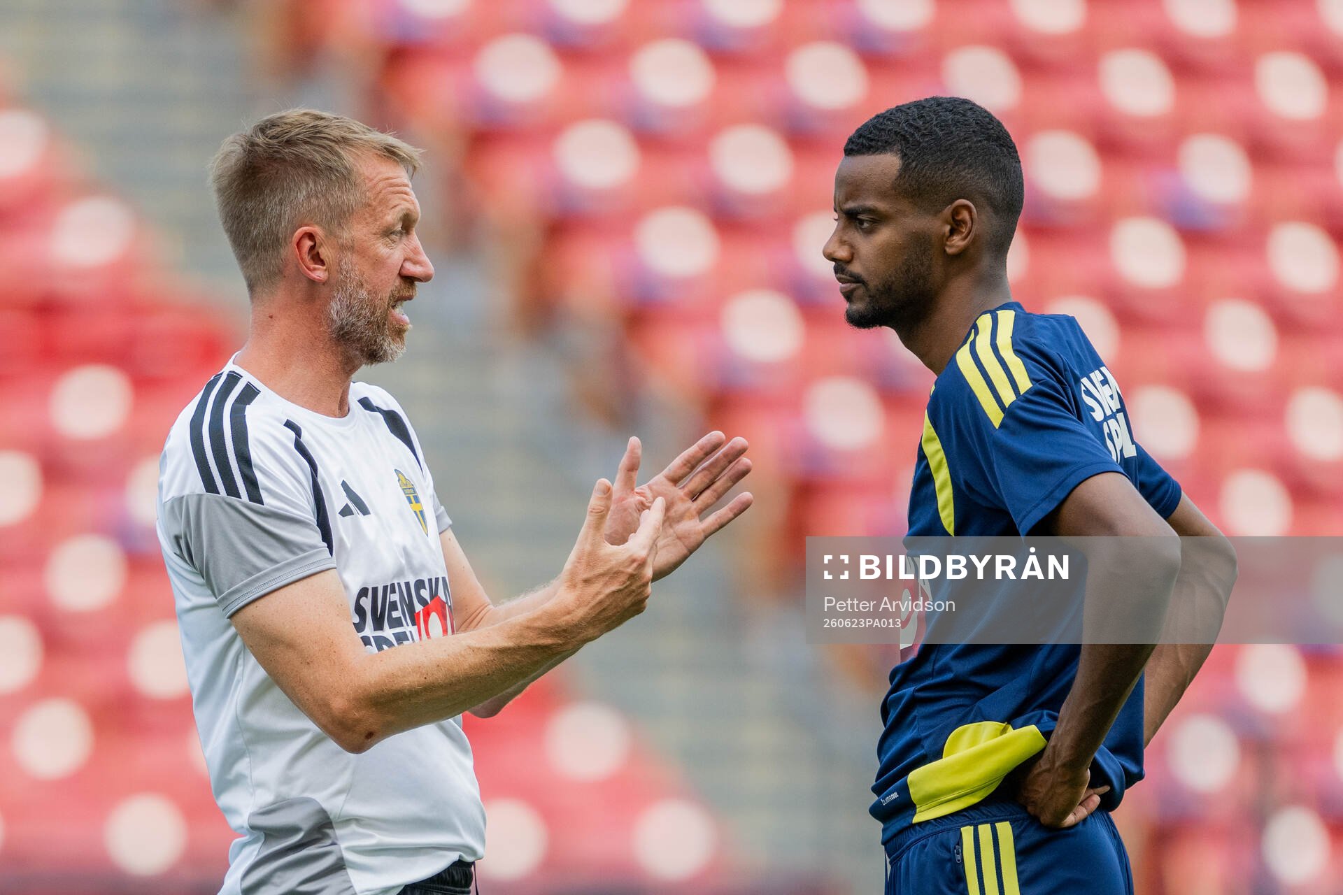 Head coach Graham Potter and Alexander Isak of the Swedish