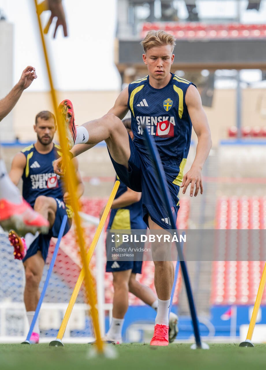 Daniel Svensson of the Swedish national football team at a
