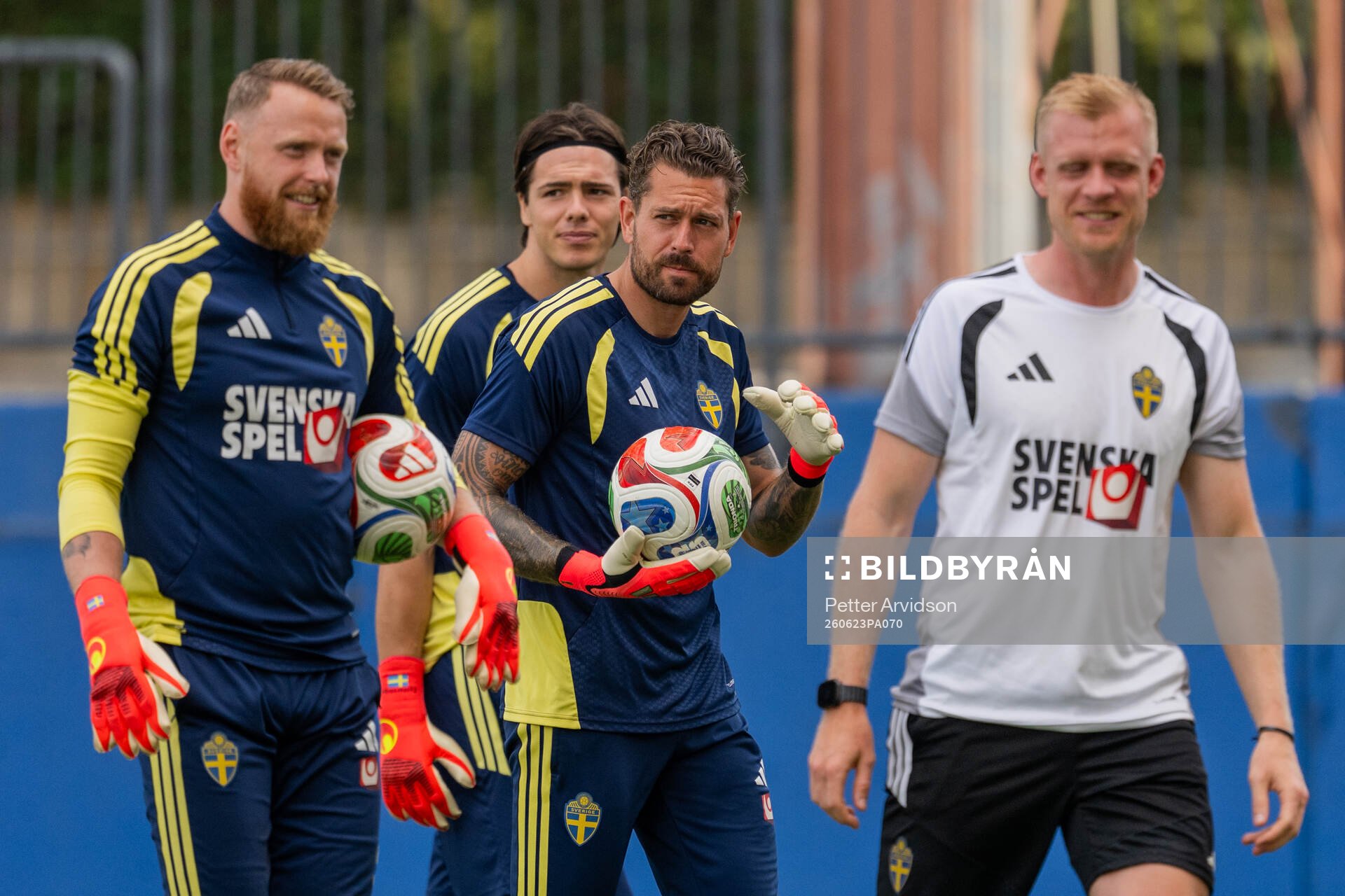 Goalkeeper Viktor Johansson, goalkeeper Jacob Widell