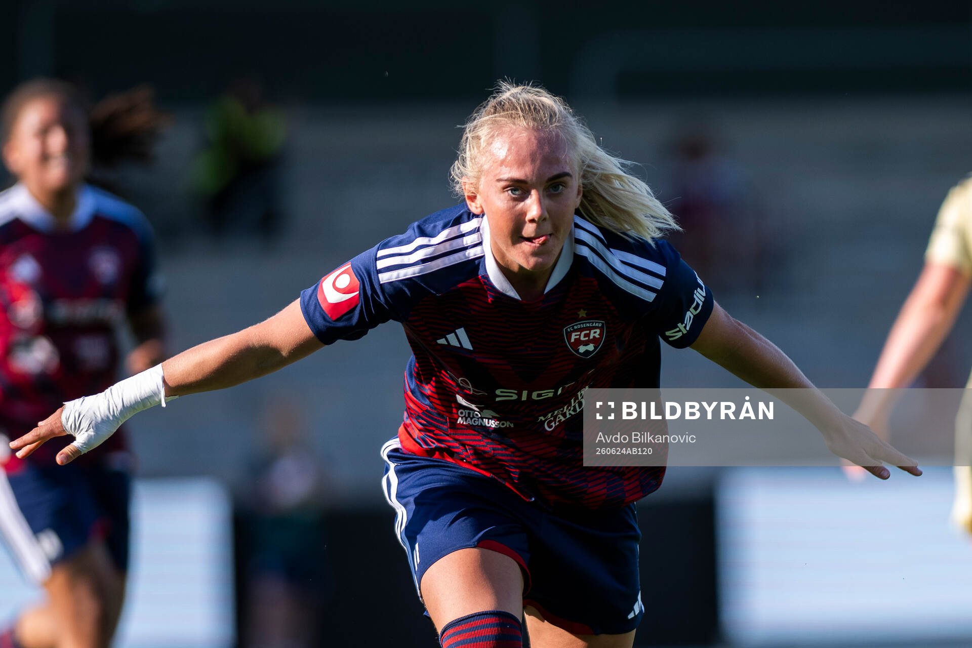 Rosengårds Molly Johansson jublar