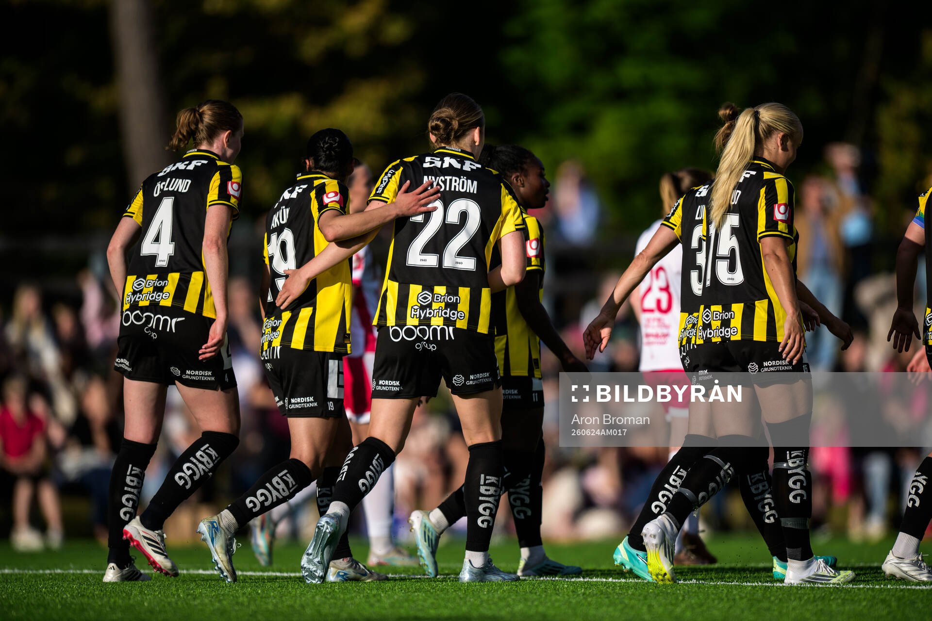 Häckens Paulina Nyström jublar