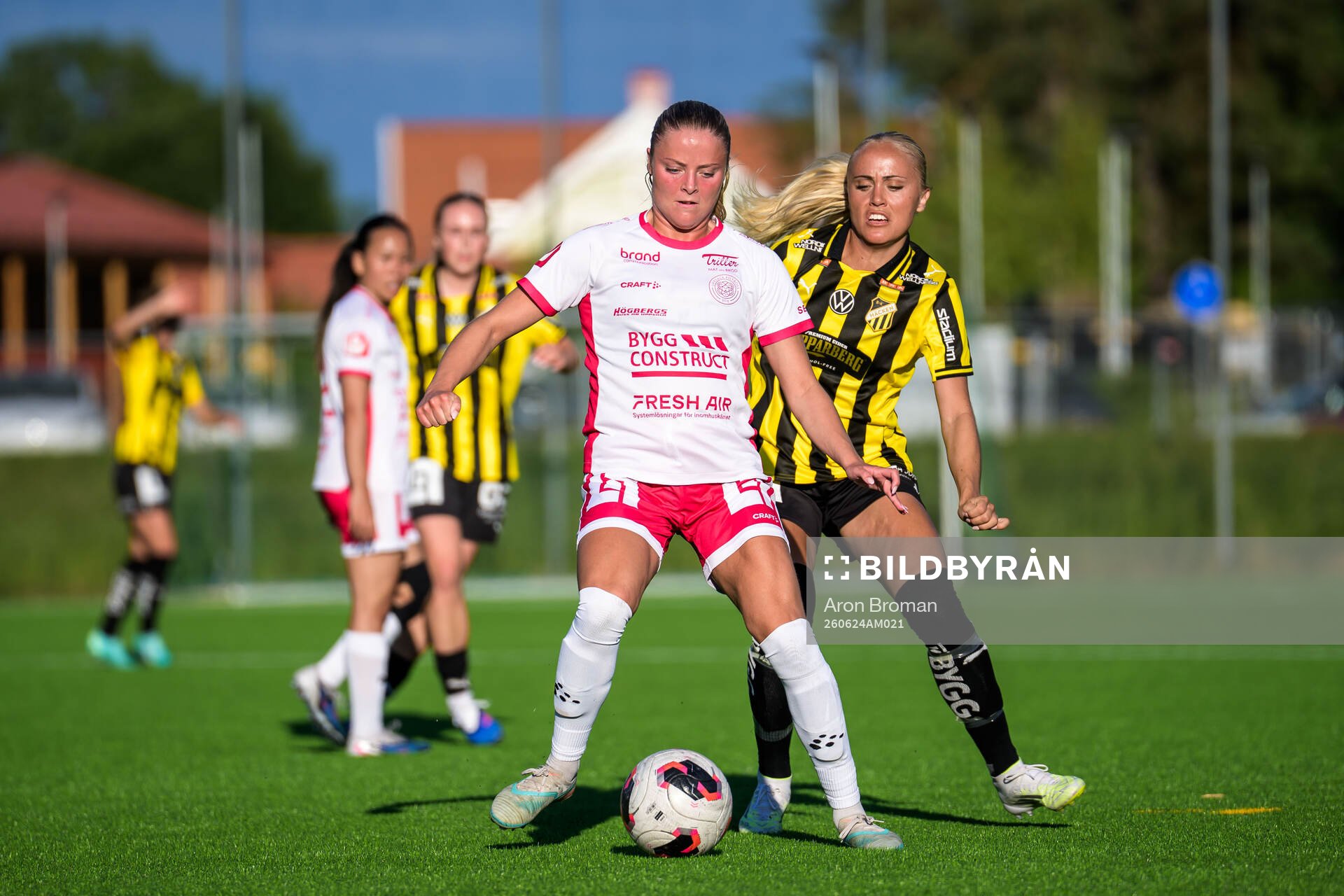 IK Uppsalas Linnea Strand och Häckens Alva Selerud