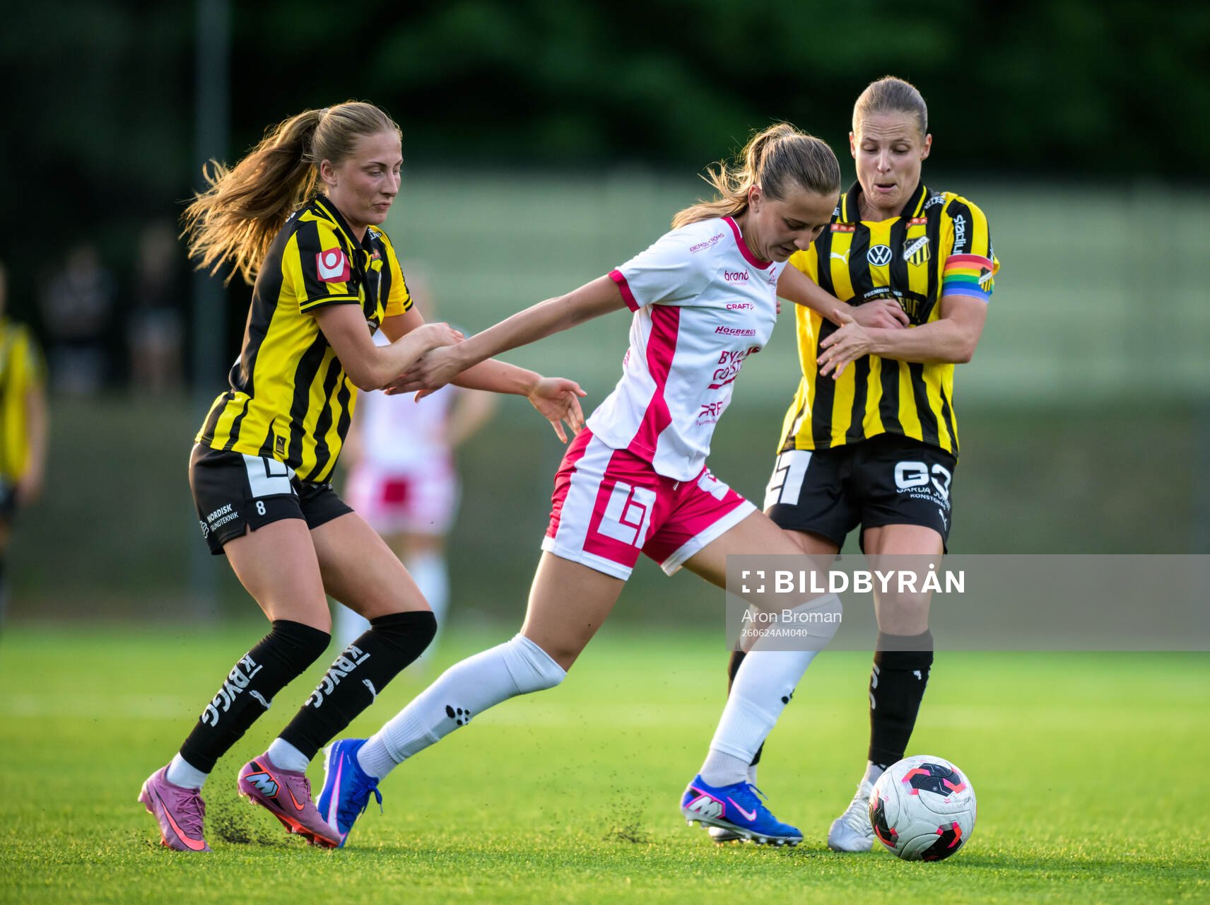 Häckens Josefin Baudou och Anna Anvegård och IK Uppsalas