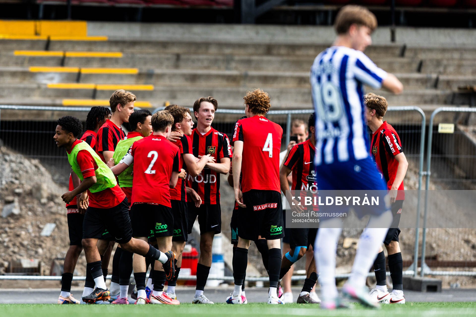 Brommapojkarnas spelare jublar