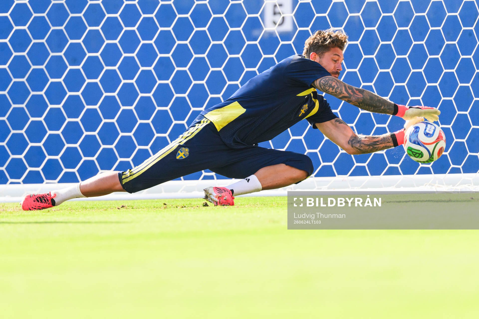 Goalkeeper Kristoffer Nordfeldt of the Swedish national