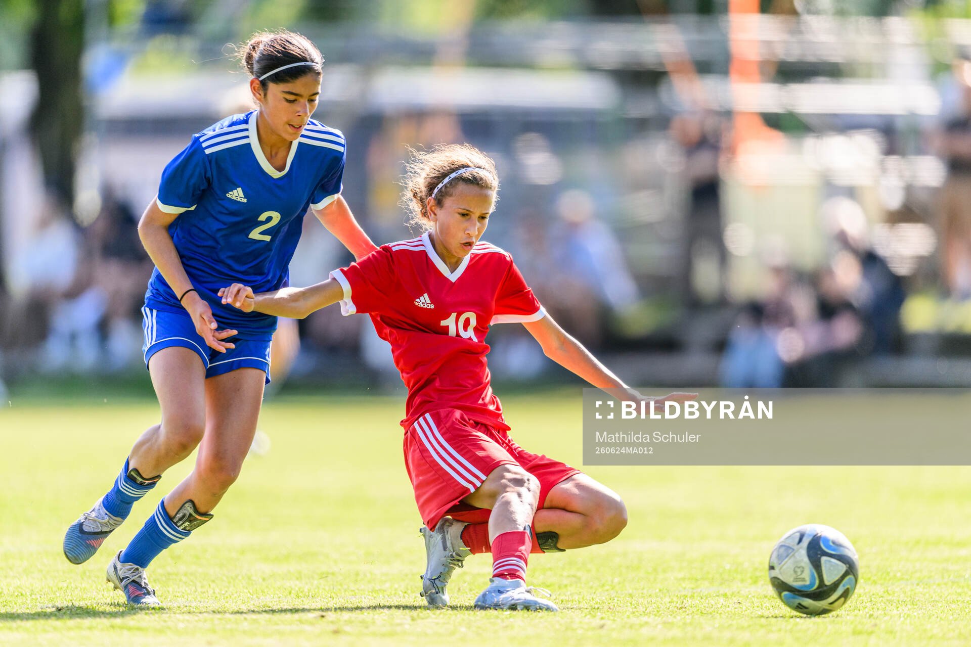 Clara Blomqvist och Safira Alvermark