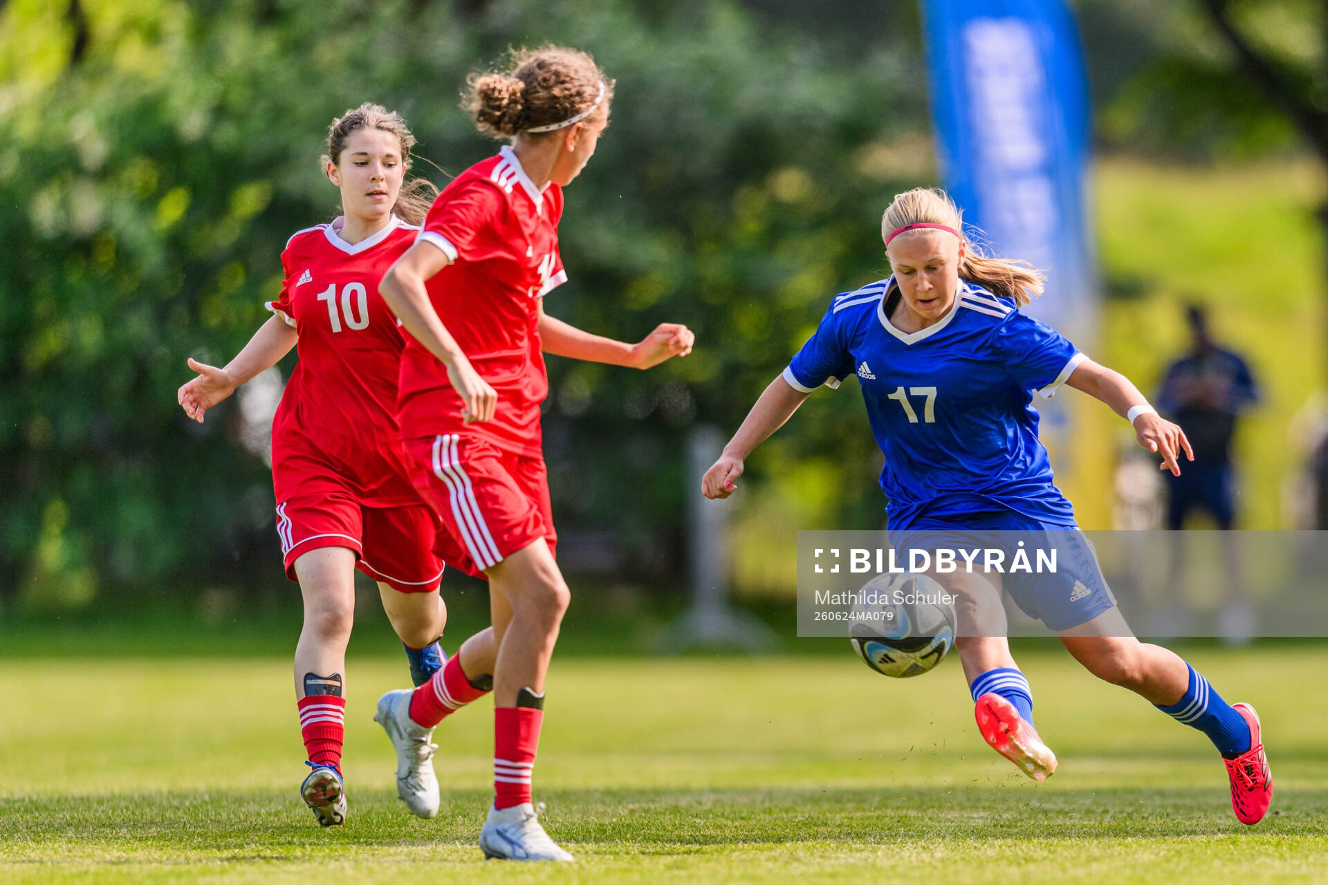 Signe Rickard och Tuva Ljungwe