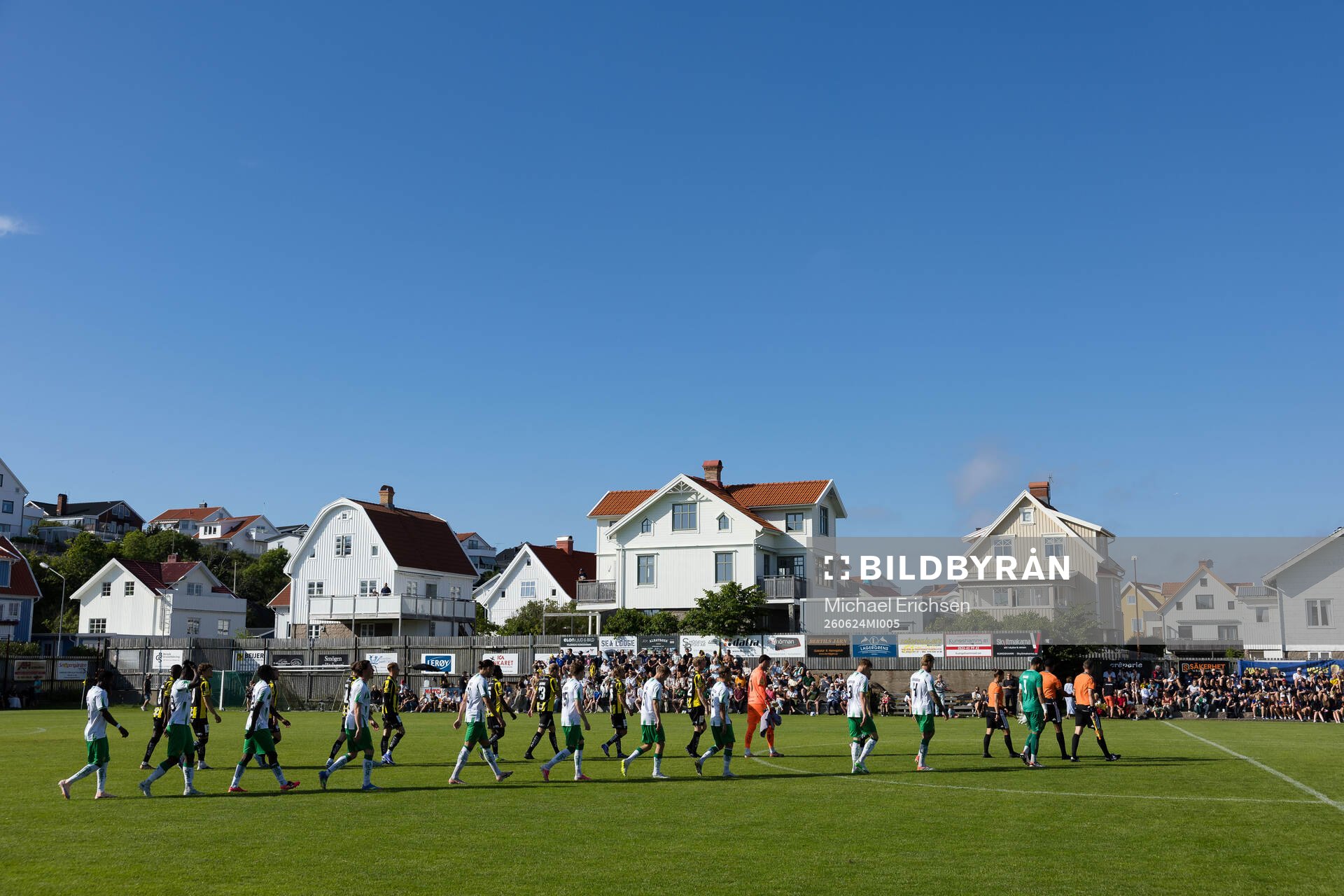 Lagen på väg in för line up