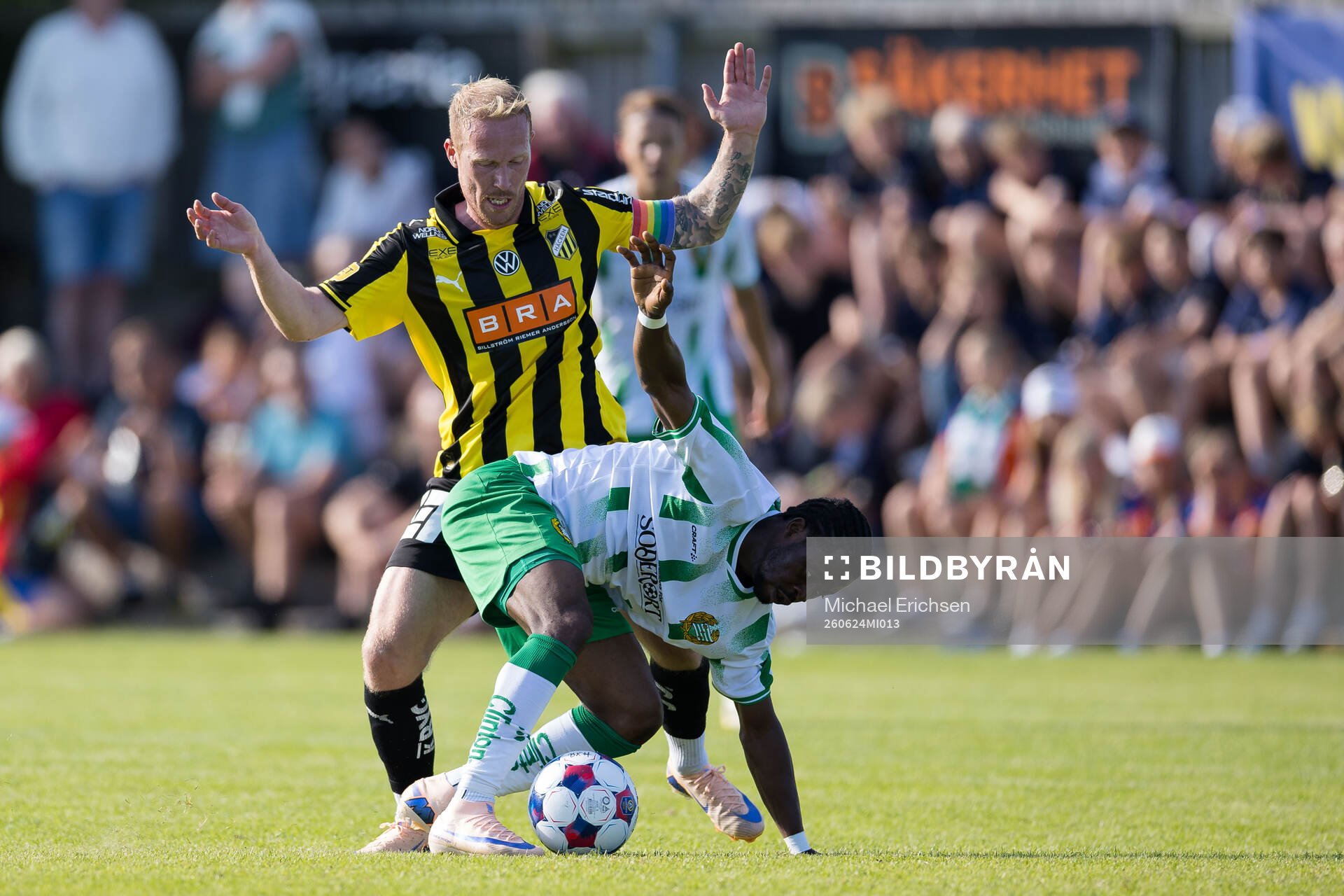 Häckens Mikkel Rygaard Jensen och Hammarbys Frank Junior