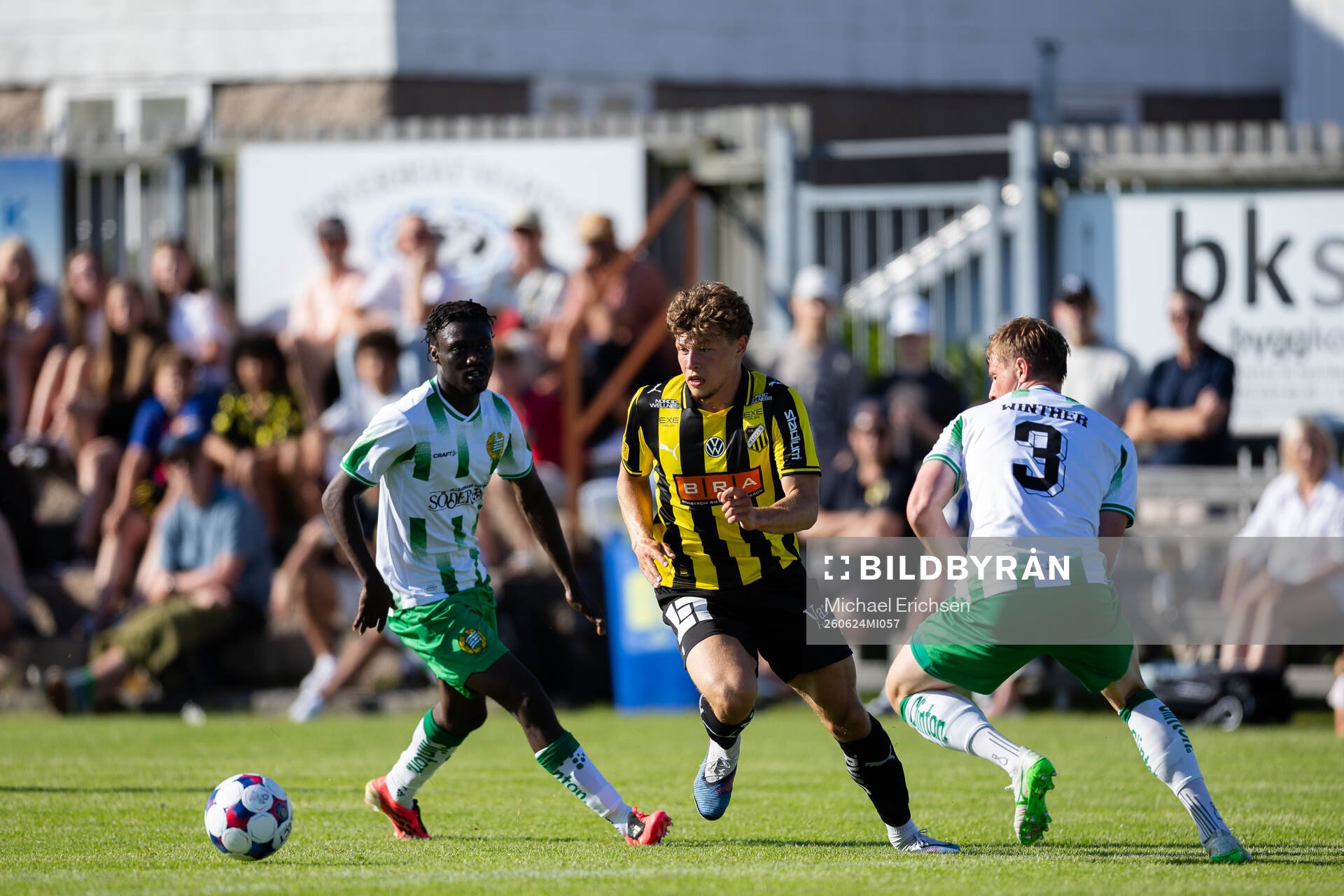Häckens Gustav Lindgren mot Hammarbys Frederik Winther