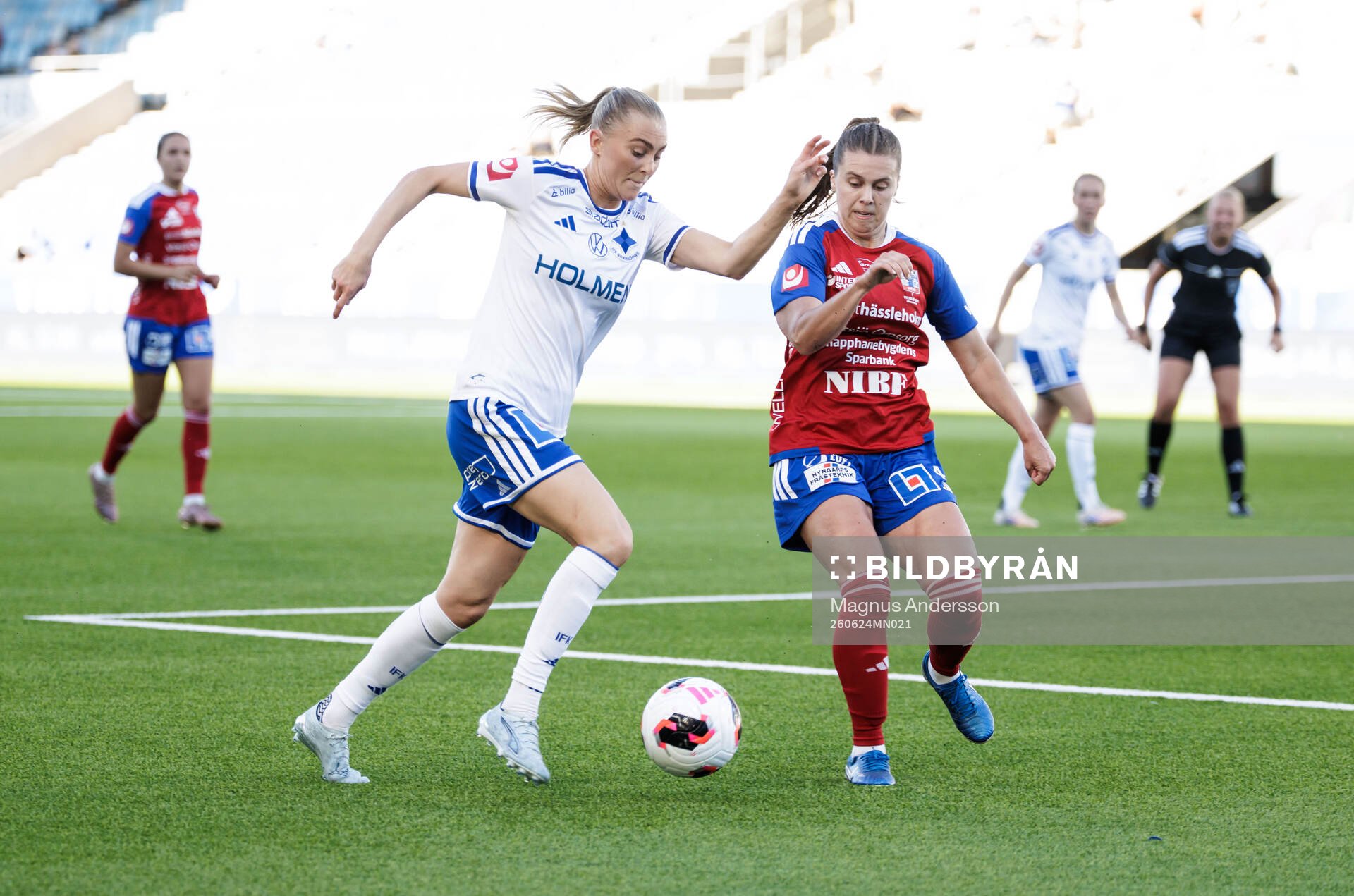 IFK Norrköpings Beatrice Persson och Vittsjös Anna Haddock