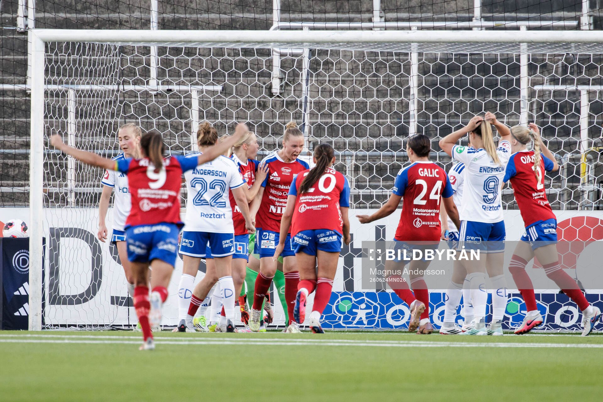 Vittsjös Kajsa Lind jublar