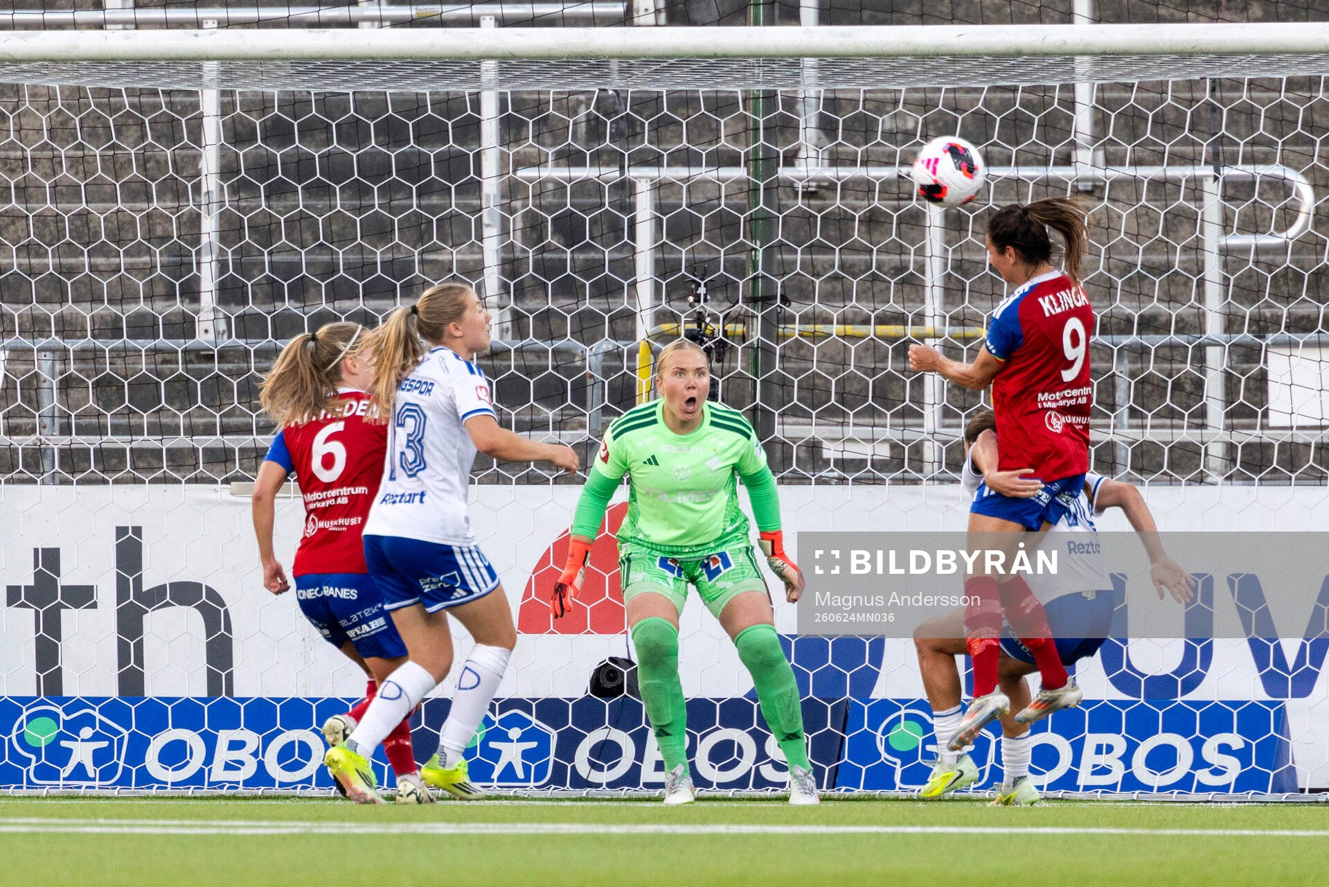 IFK Norrköpings Sofia Hjern och Vittsjös Lisa Klinga