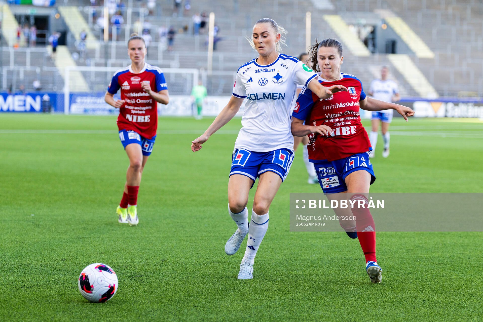 IFK Norrköpings Beatrice Persson och Vittsjös Anna Haddock