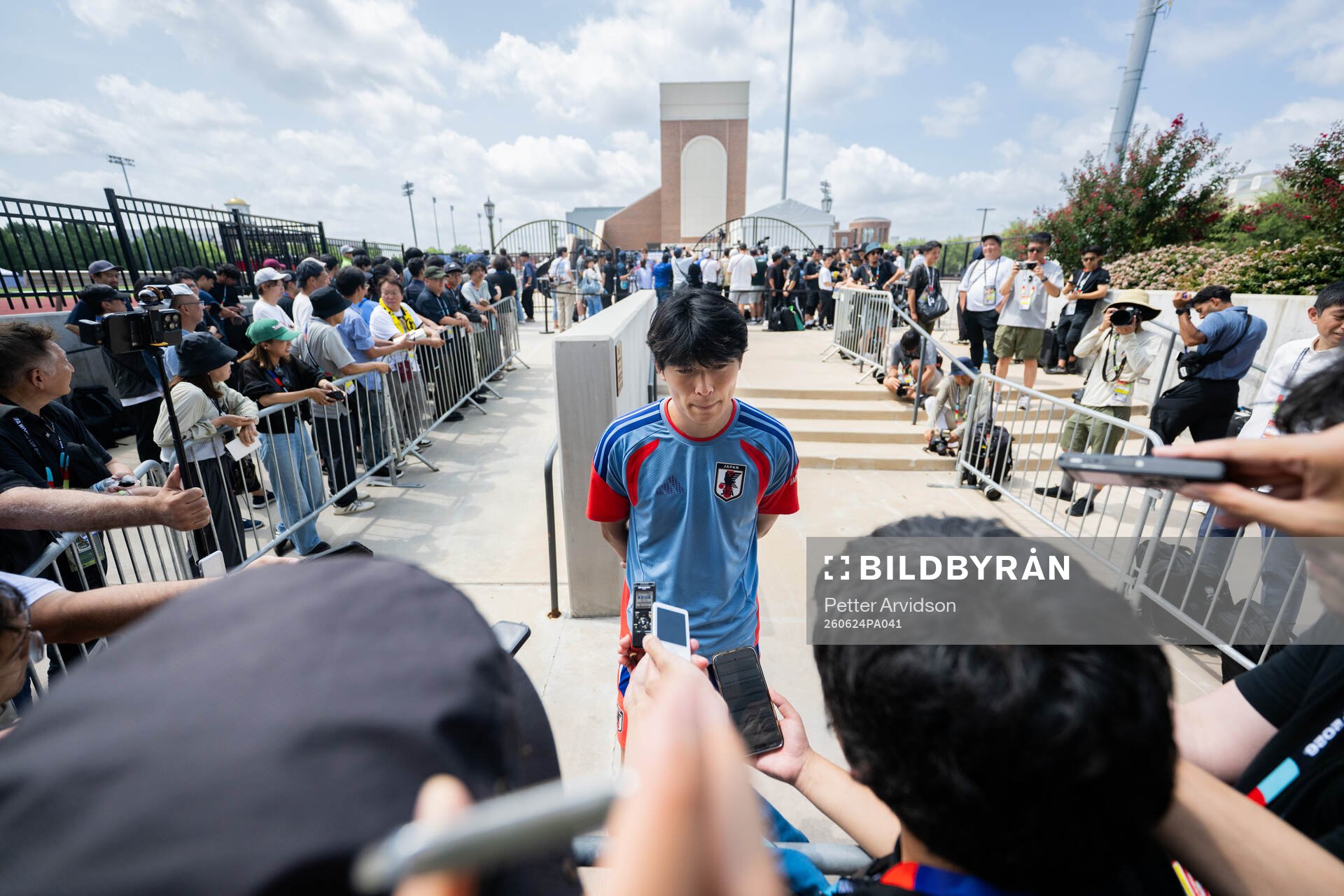 Shuto Machino of the Japanese men's national football team