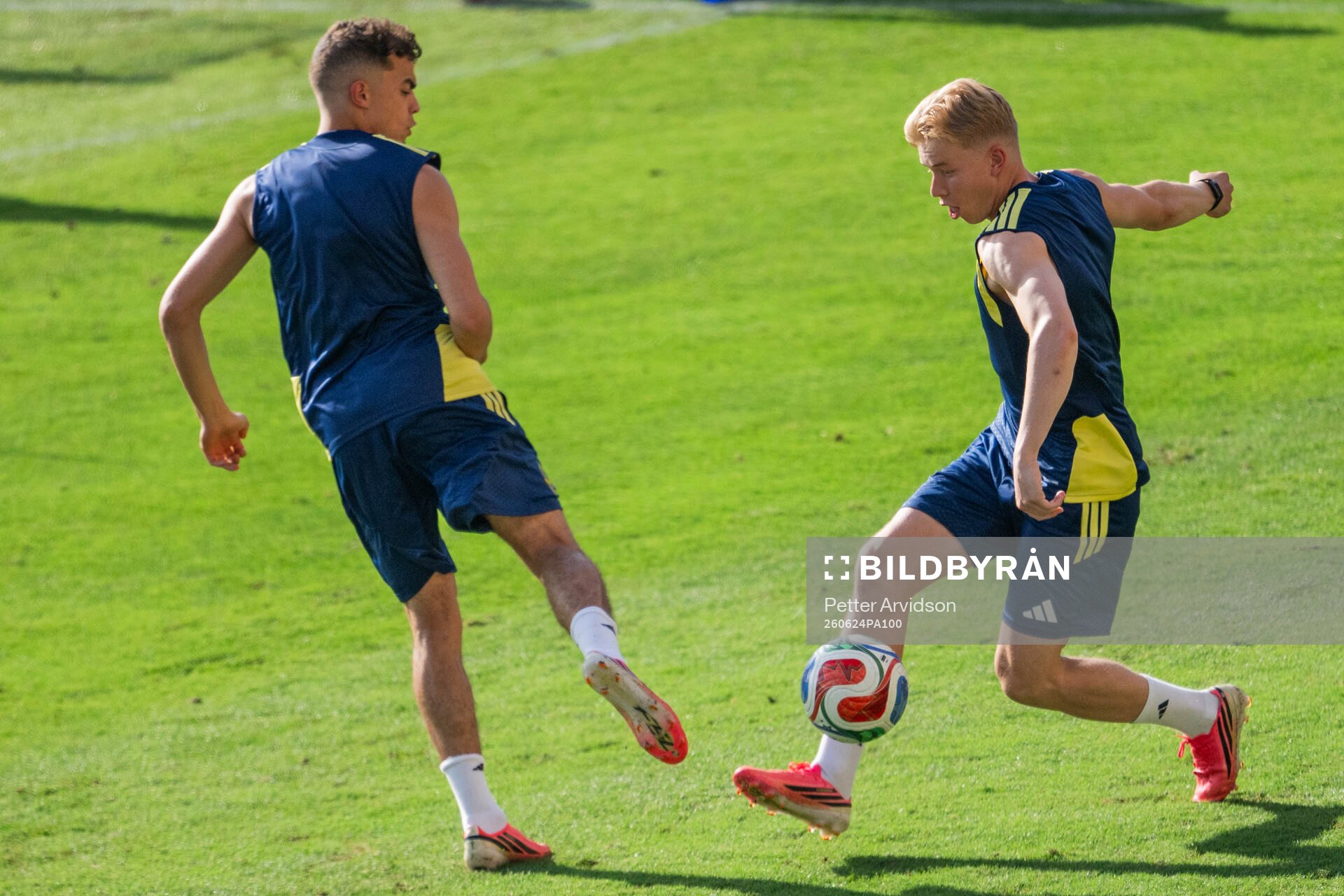 Yasin Ayari and Daniel Svensson of the Swedish national