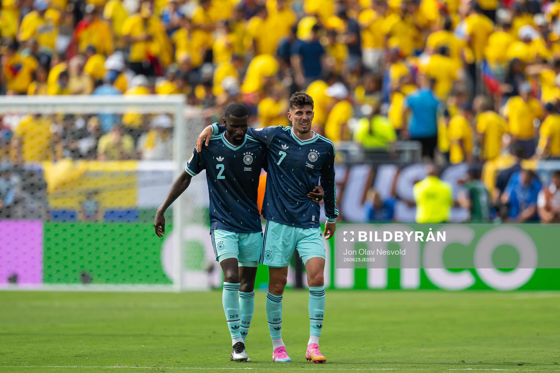 Antonio Ruediger and Kai Havertz looks dejected