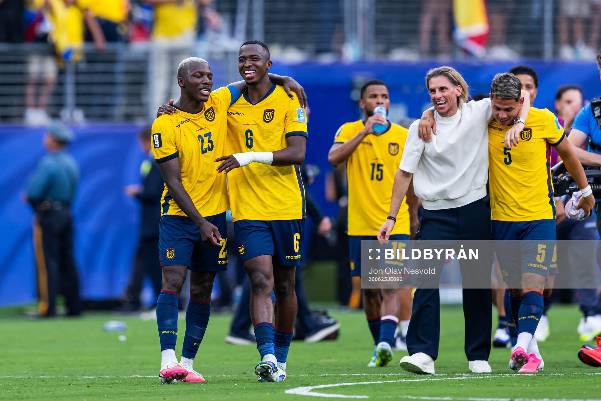 Moises Caicedo, Willian Pacho, Head coach Sebastián