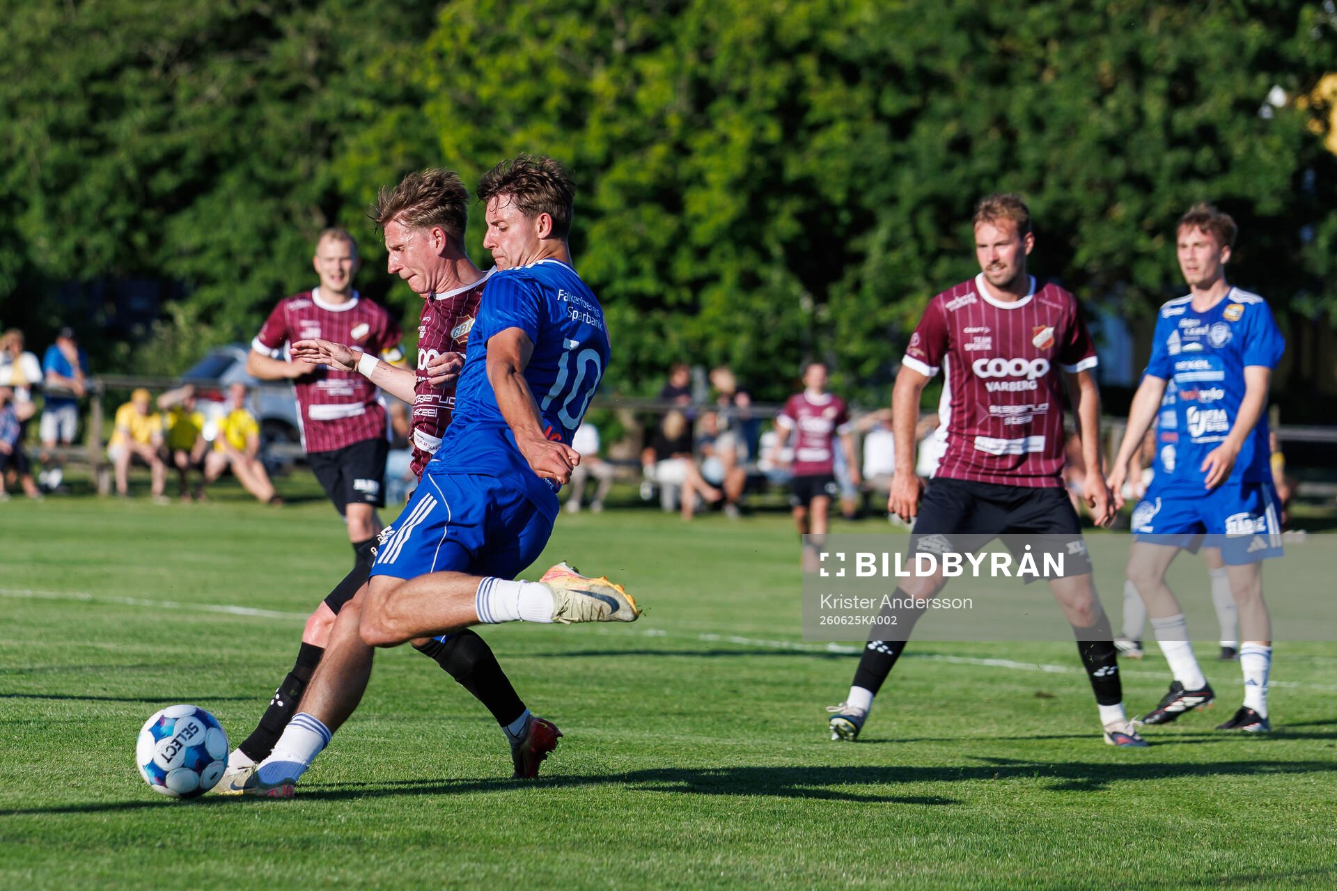 Galtabäcks Hampus Danielsson och Böljan Falkenbergs Adam