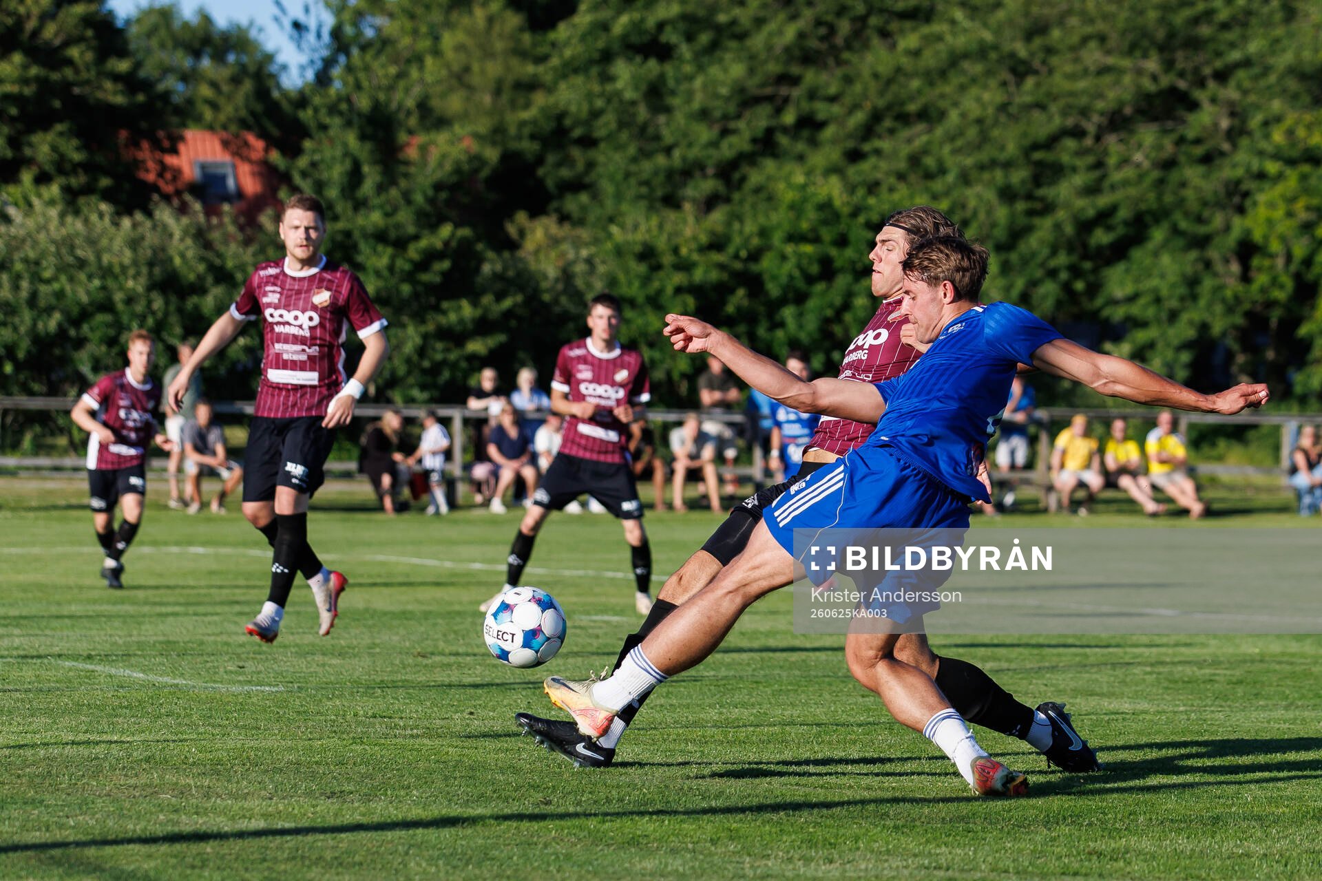 Galtabäcks Abraham Karlsson och Böljan Falkenbergs Adam