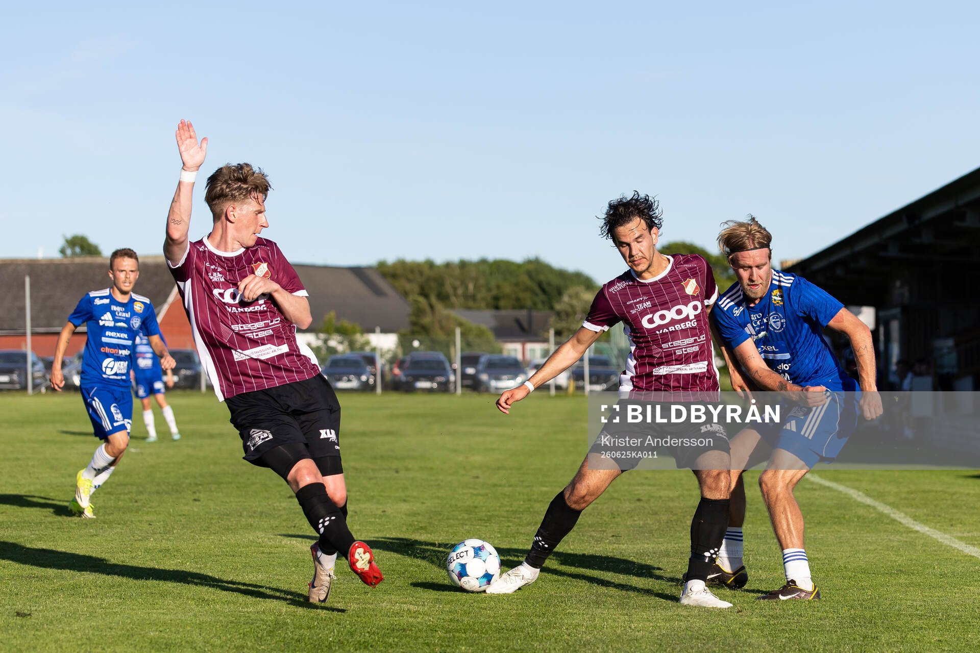 Galtabäcks Hampus Danielsson, Diellon Mitrovicaliu och