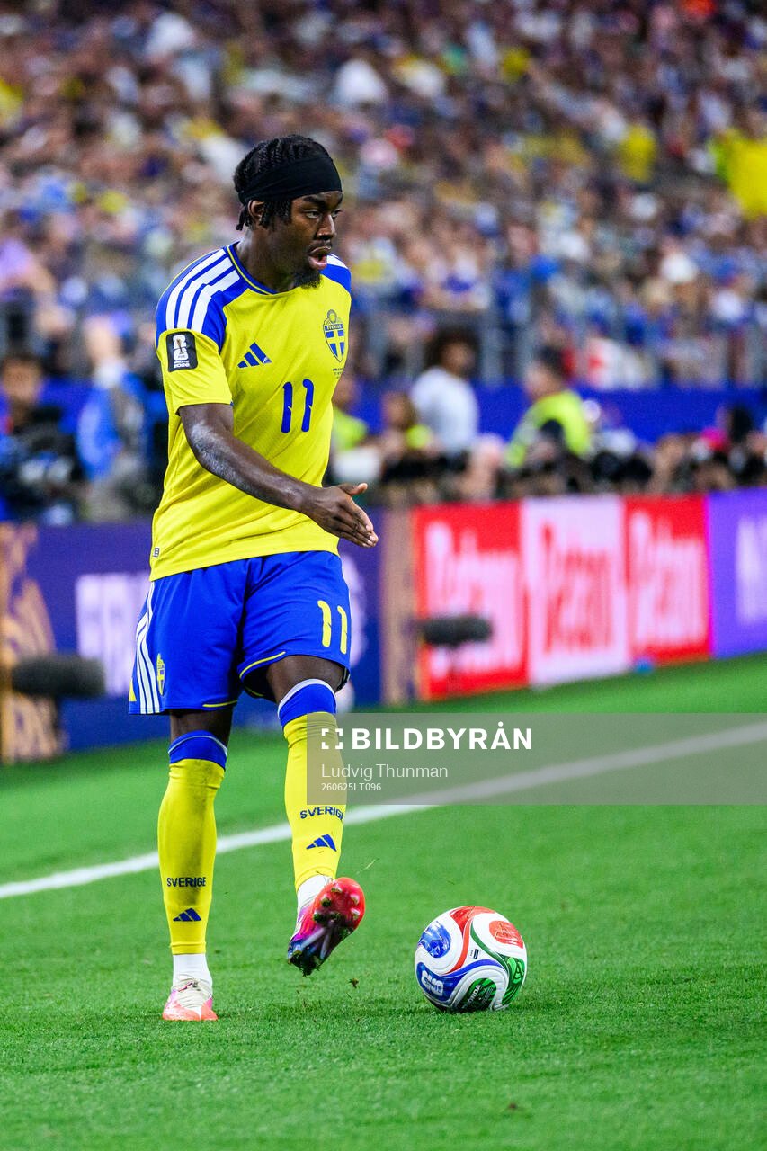 Anthony Elanga of Sweden
