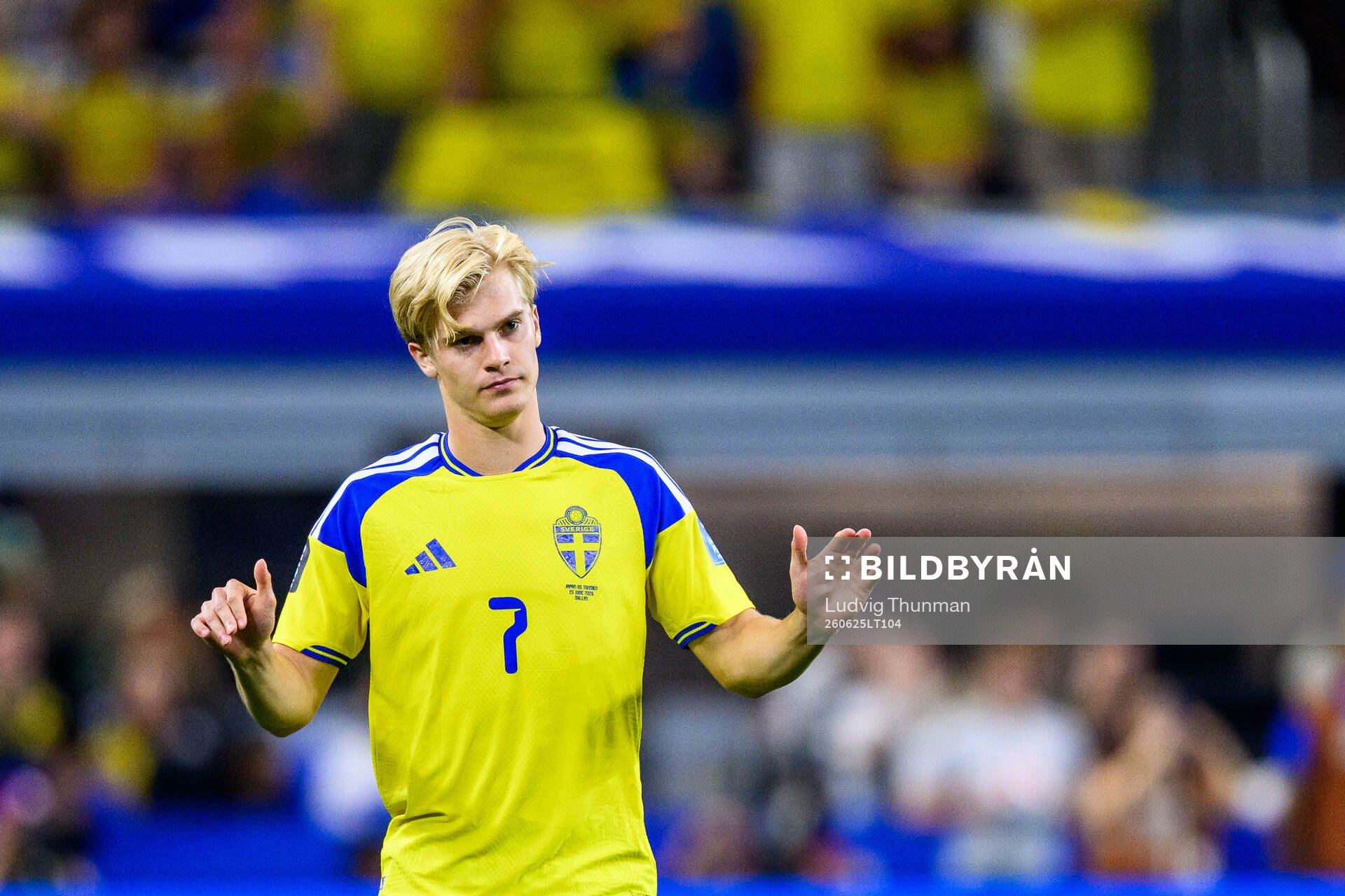 Lucas Bergvall of Sweden