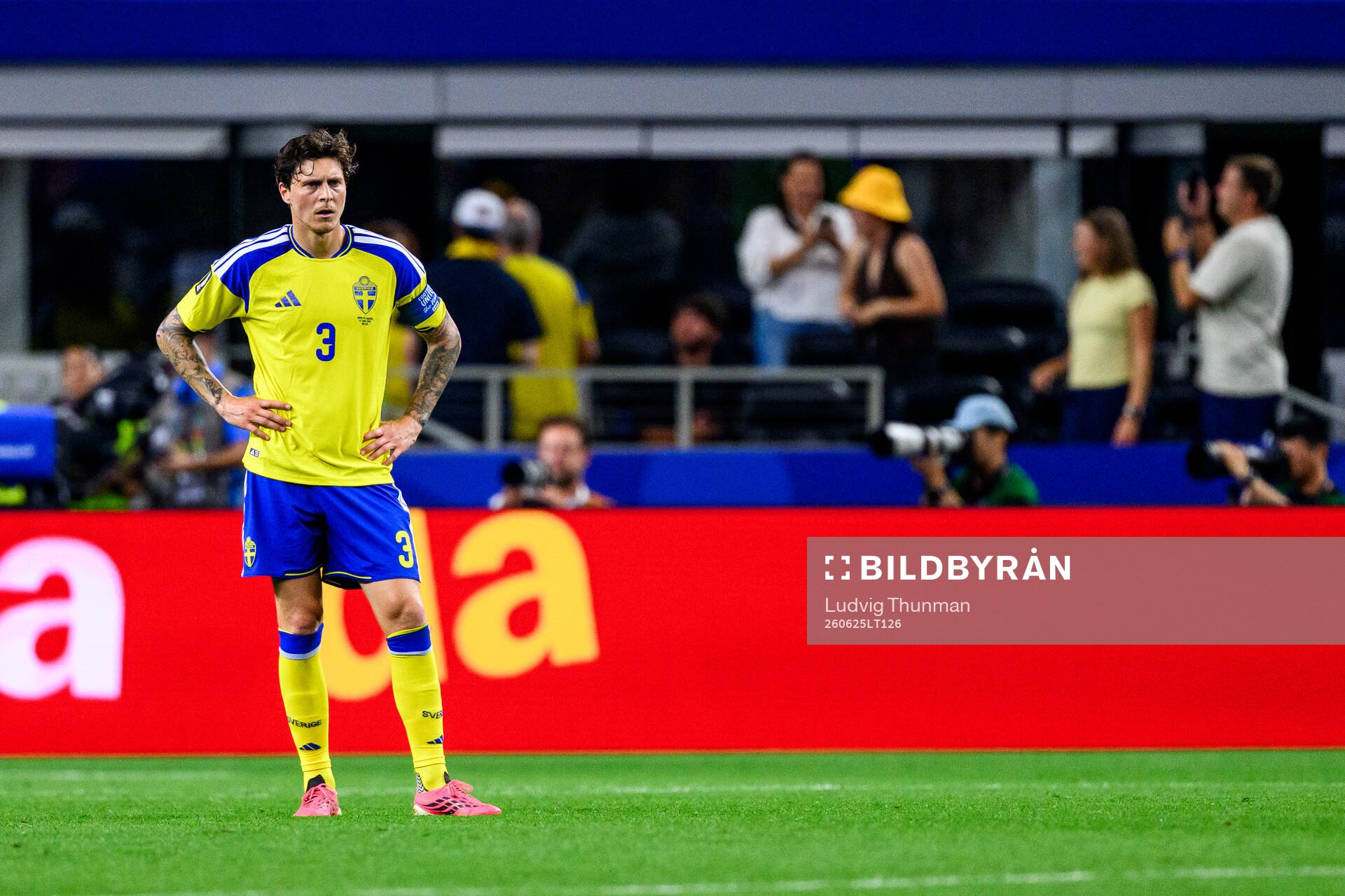 Victor Nilsson Lindelöf of Sweden looks dejected