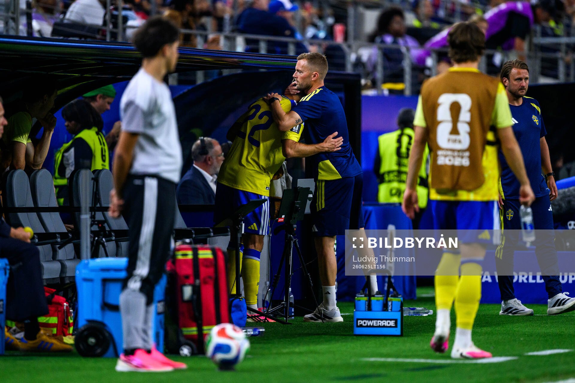 Besfort Zeneli and assistant coach Sebastian Larsson of