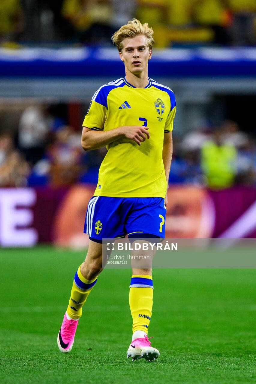 Lucas Bergvall of Sweden