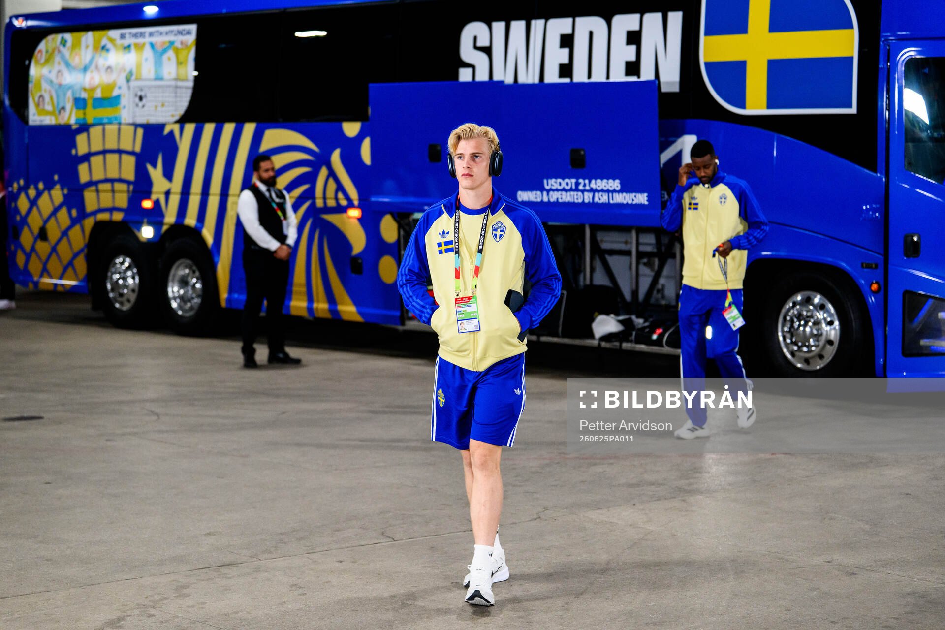 Lucas Bergvall of Sweden